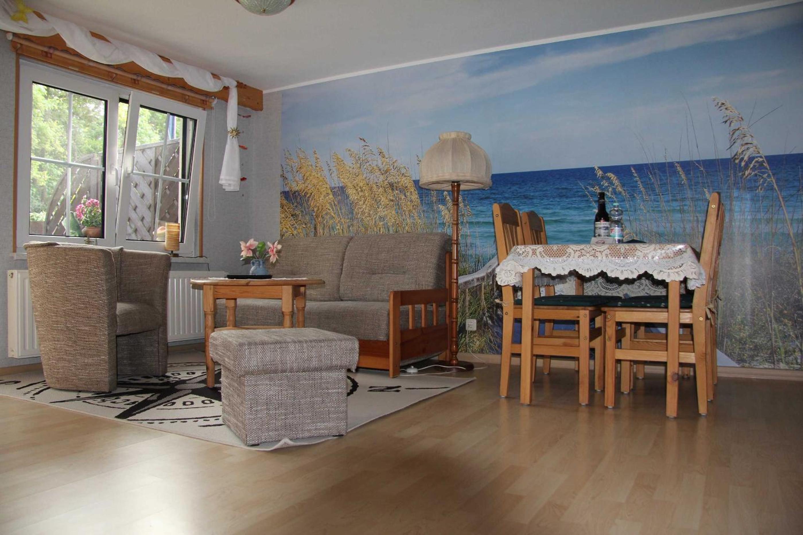 One-Bedroom Apartment with Terrace photo 2