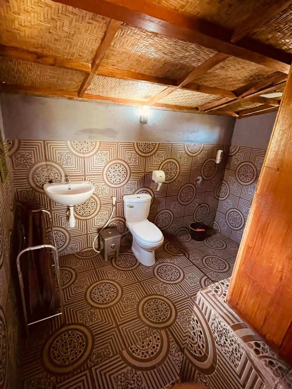 Deluxe Double Room with Balcony photo 3