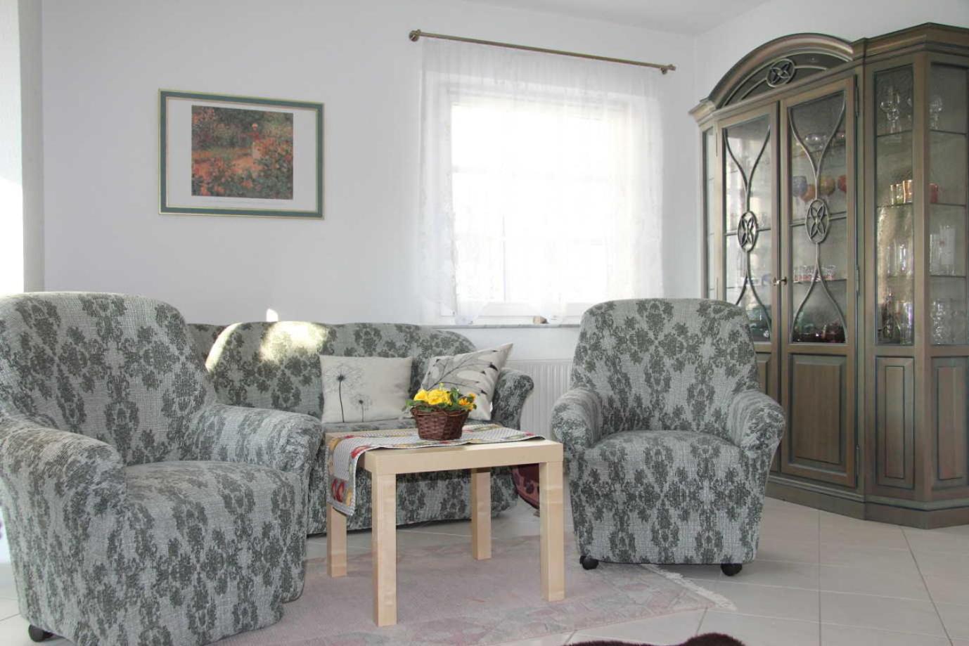 One-Bedroom Apartment with Terrace photo 2
