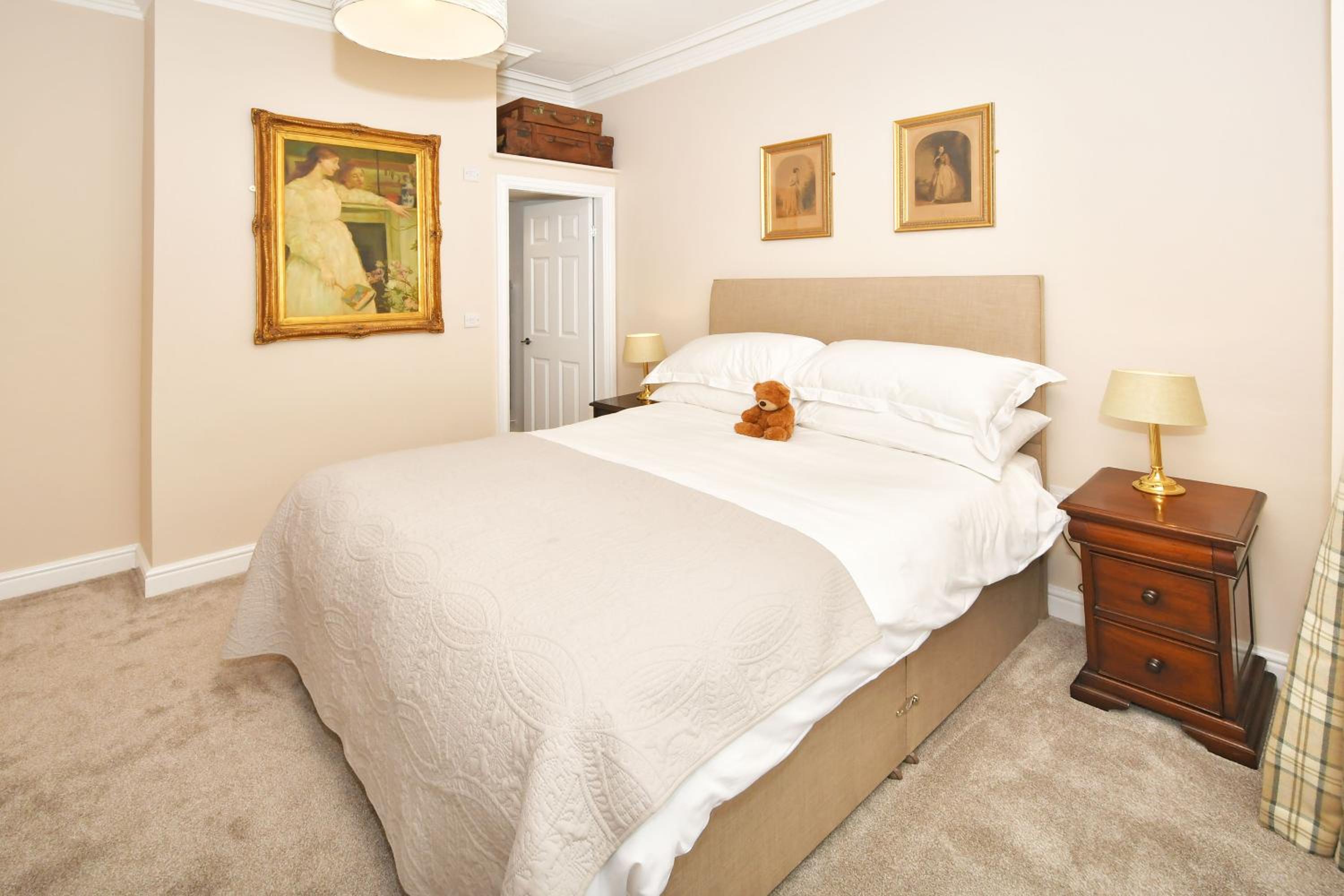 Deluxe Double Room - Photo 7