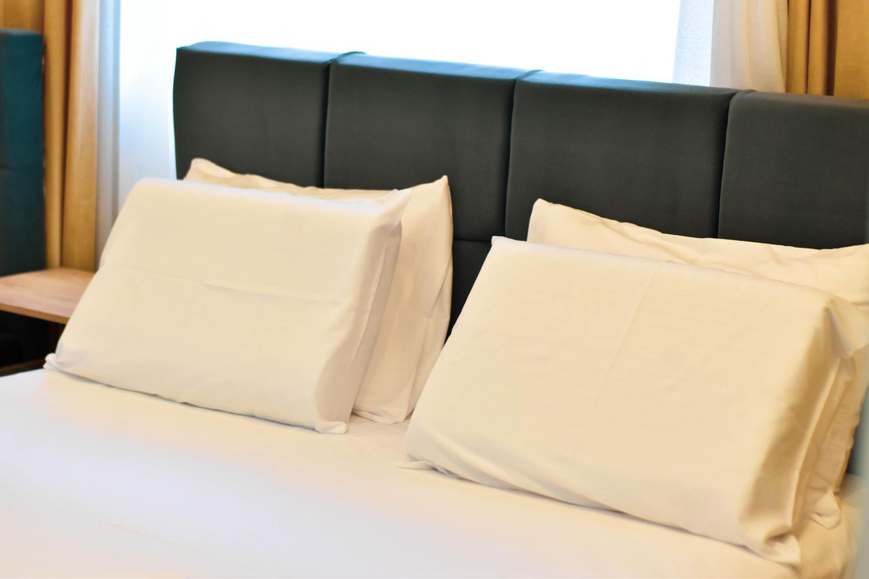 Basic Triple Room