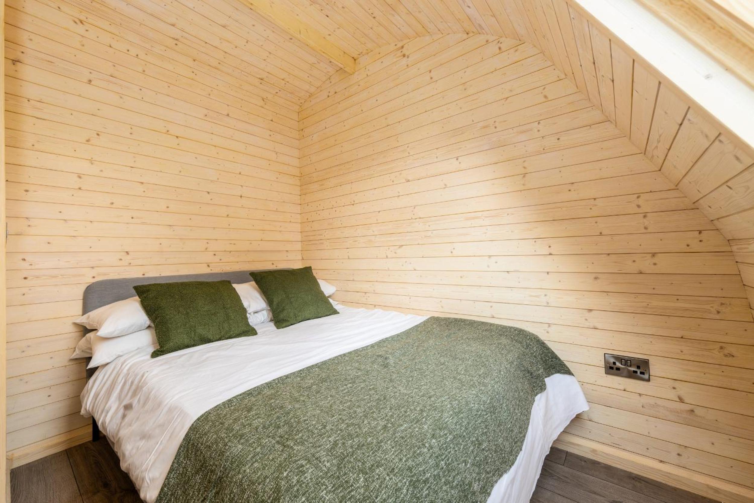 两卧室小屋