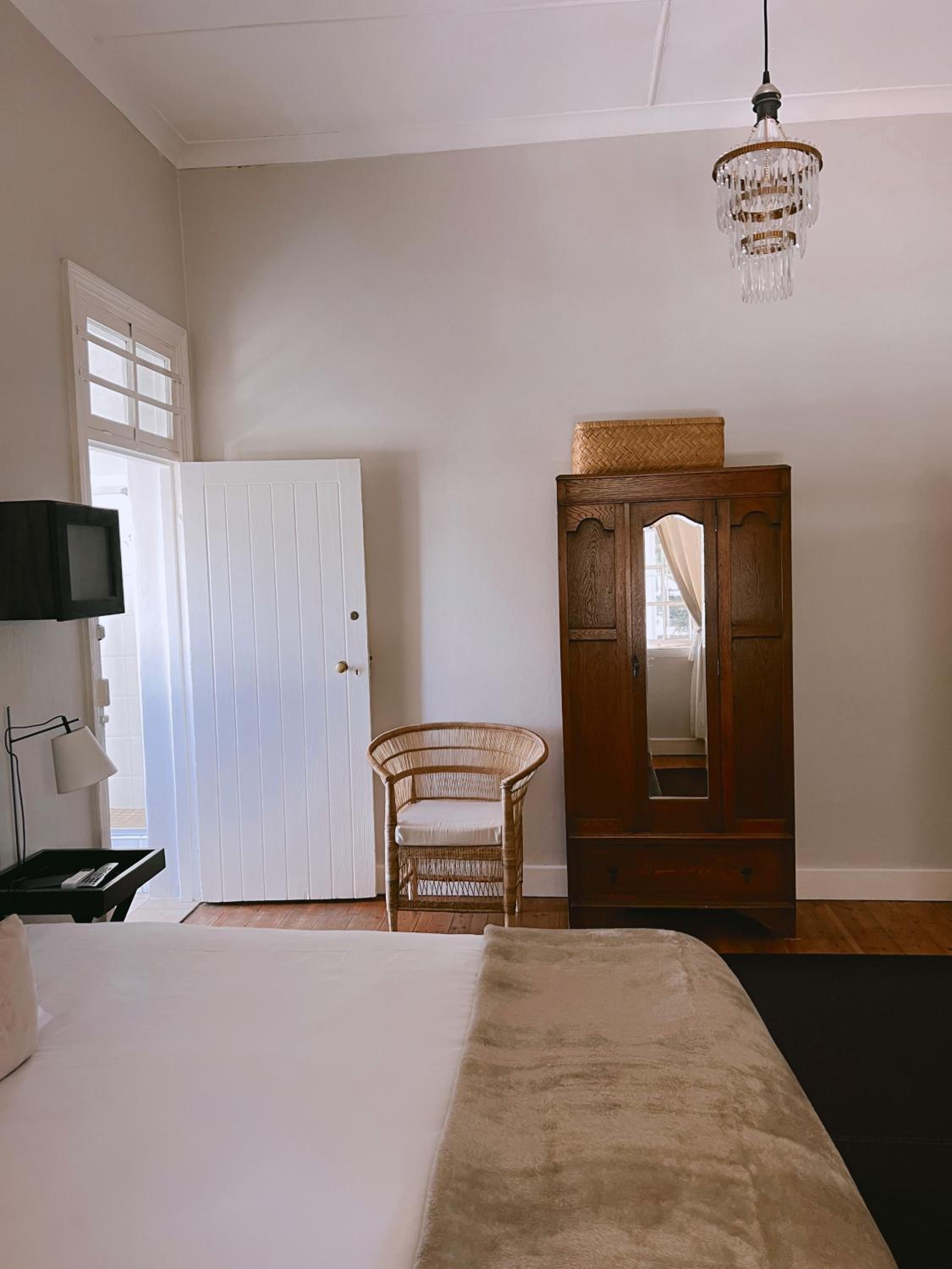Queen Room photo 3