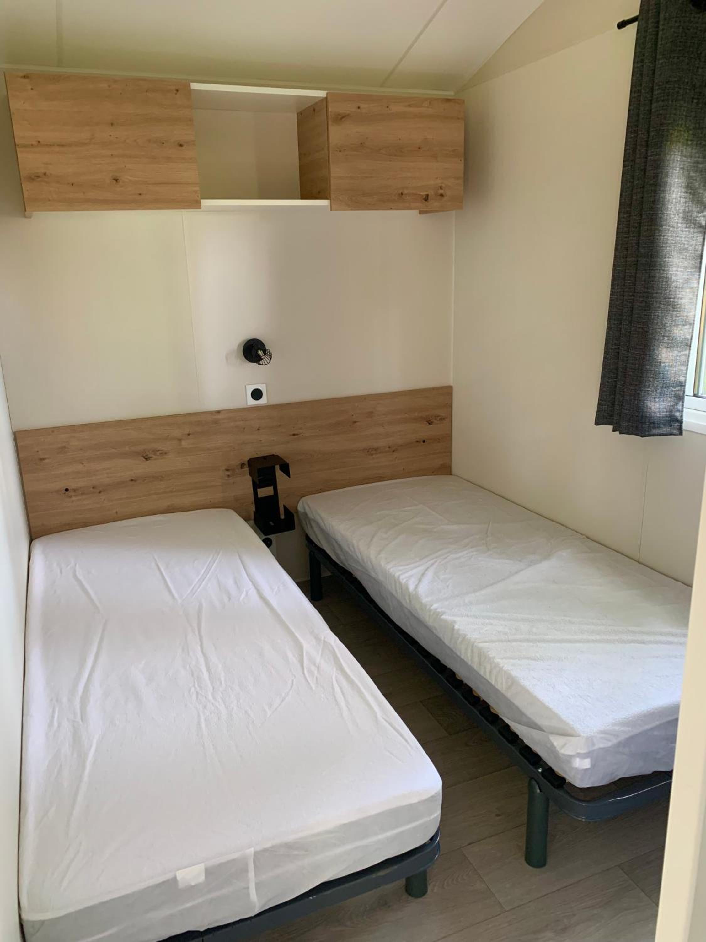 Mobile Home photo 1