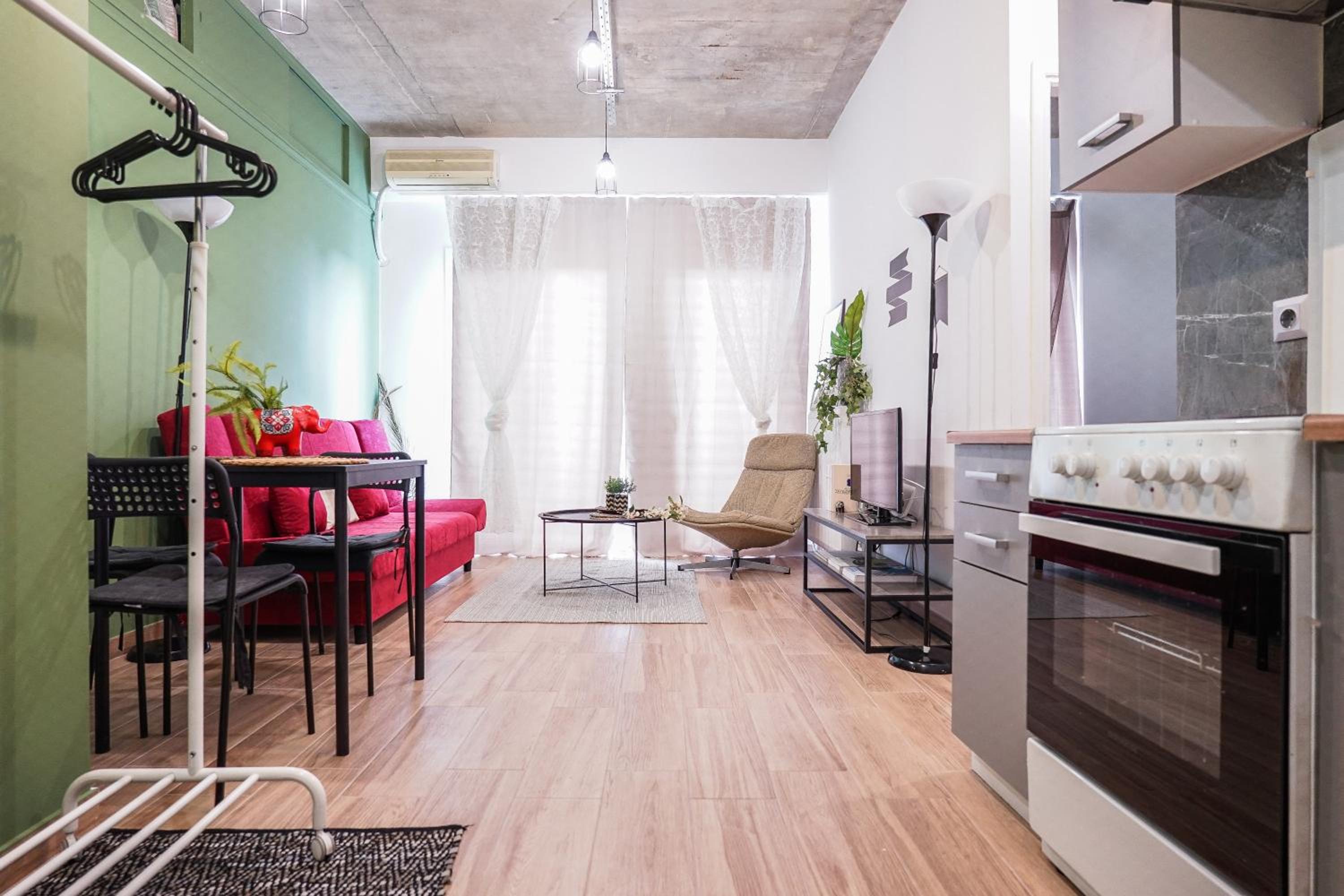 One-Bedroom Apartment