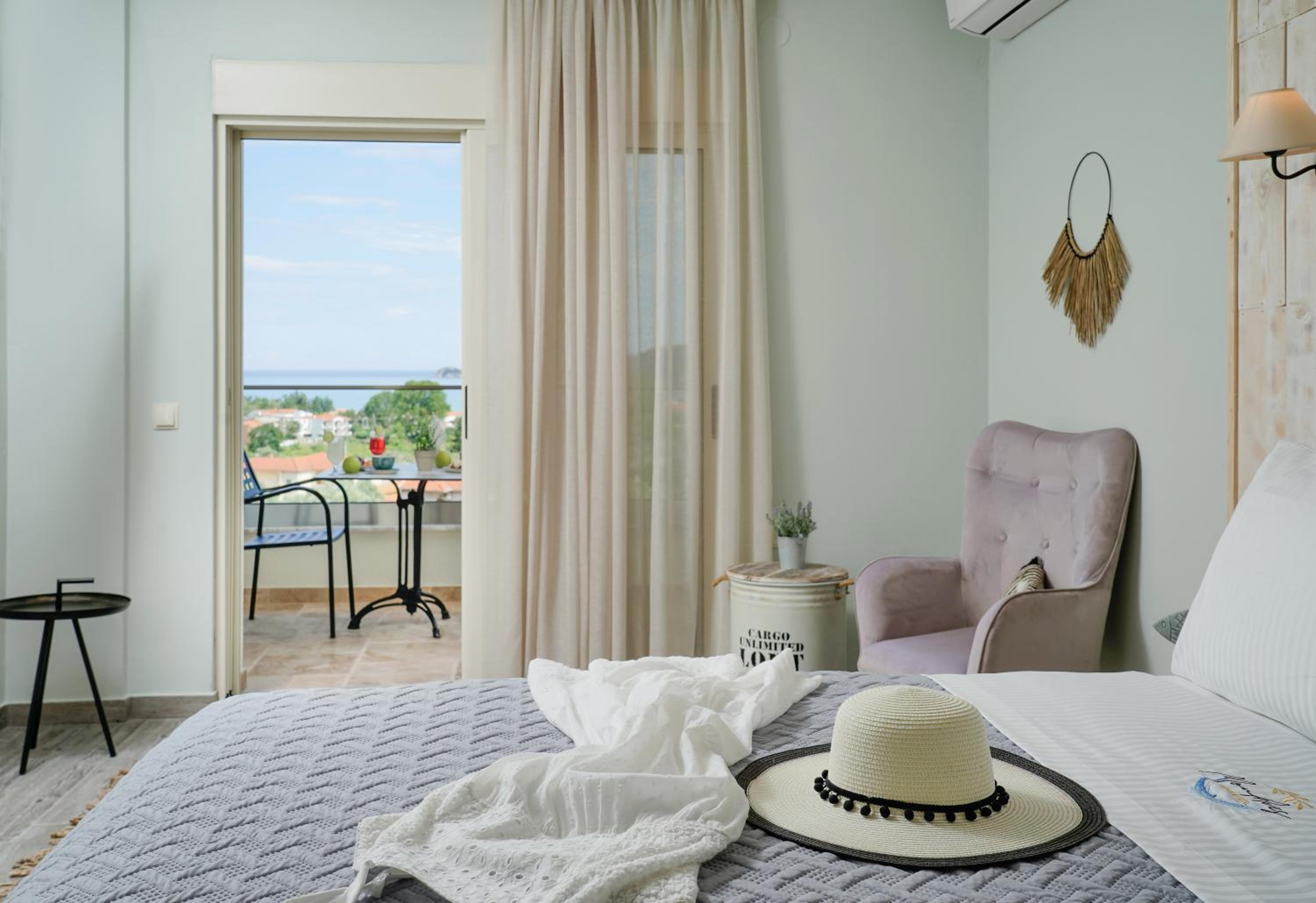 Double Room with Sea View photo 1