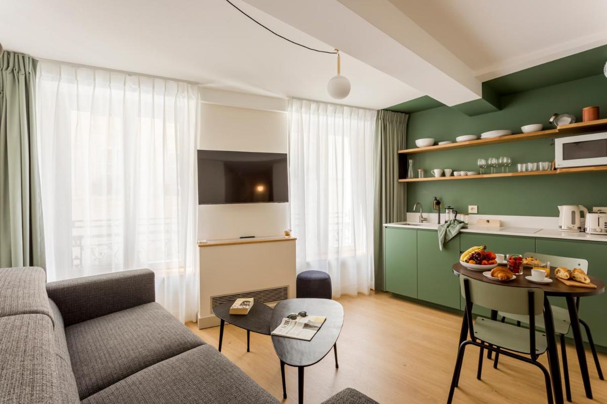One-Bedroom Apartment