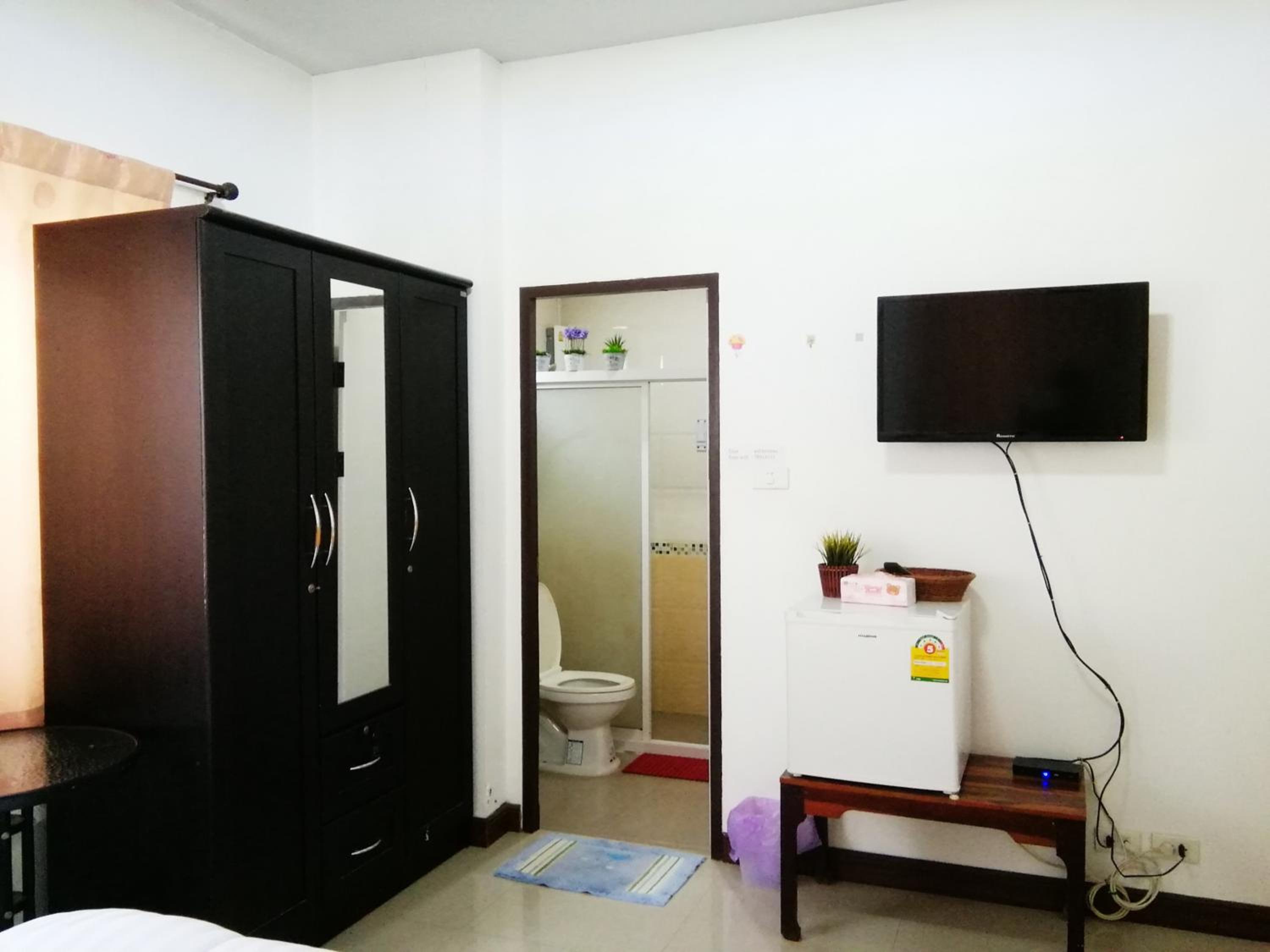 Deluxe King Room photo 1