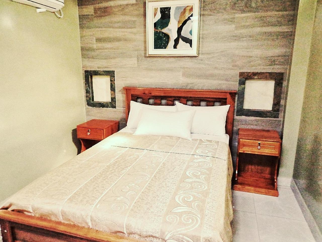 Single Room photo 2