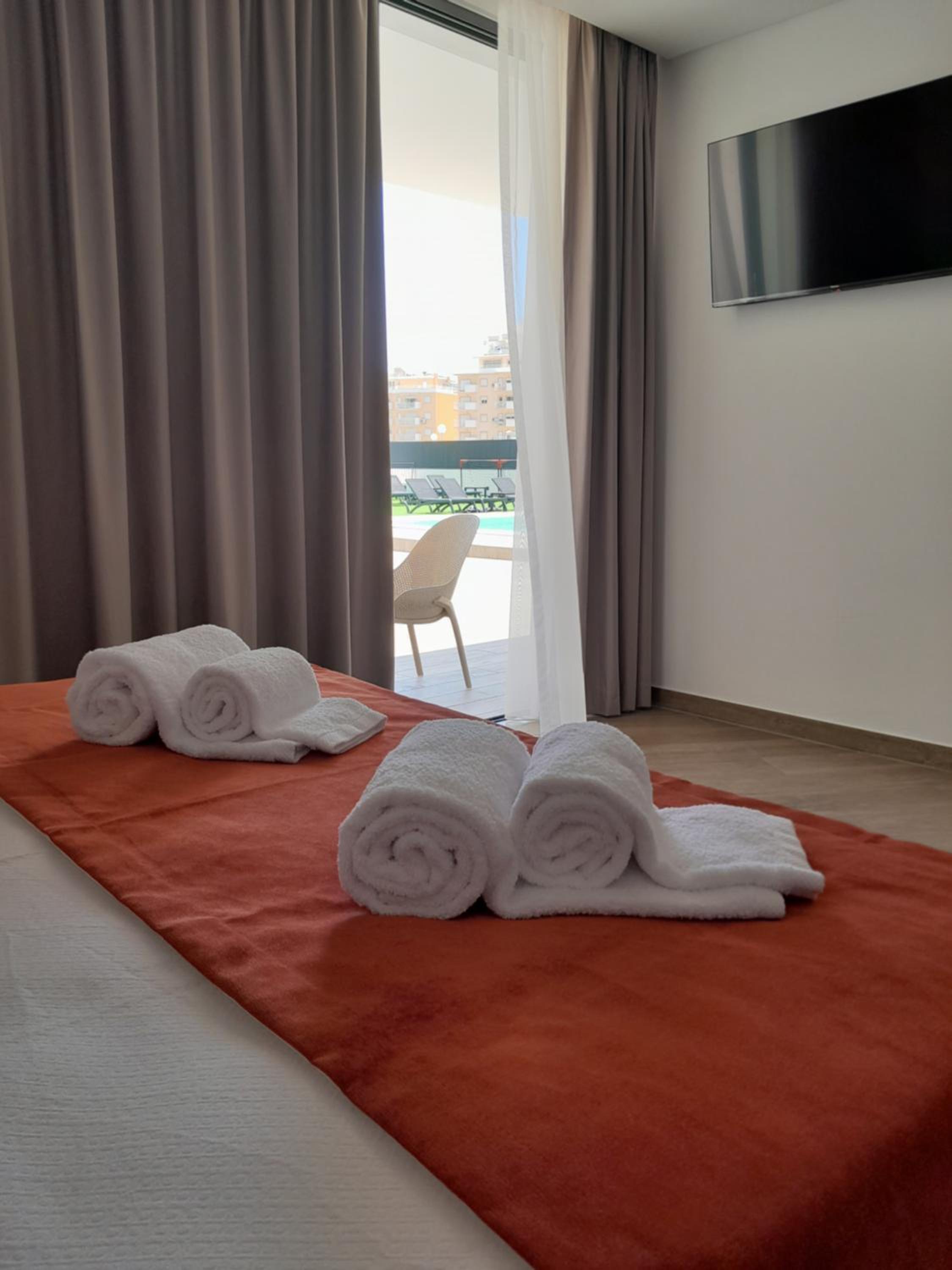 Quadruple Room - Photo 2