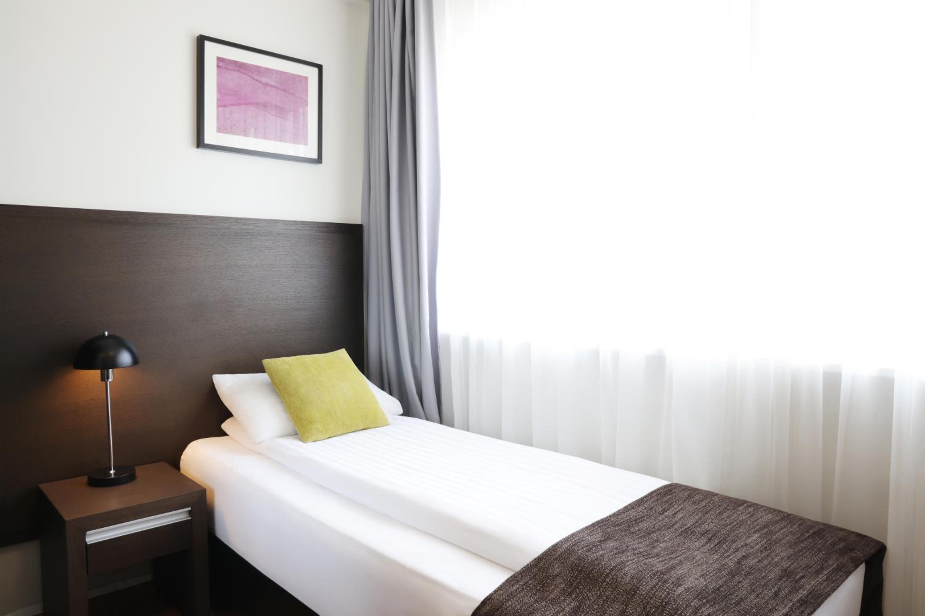 Single Room photo 2