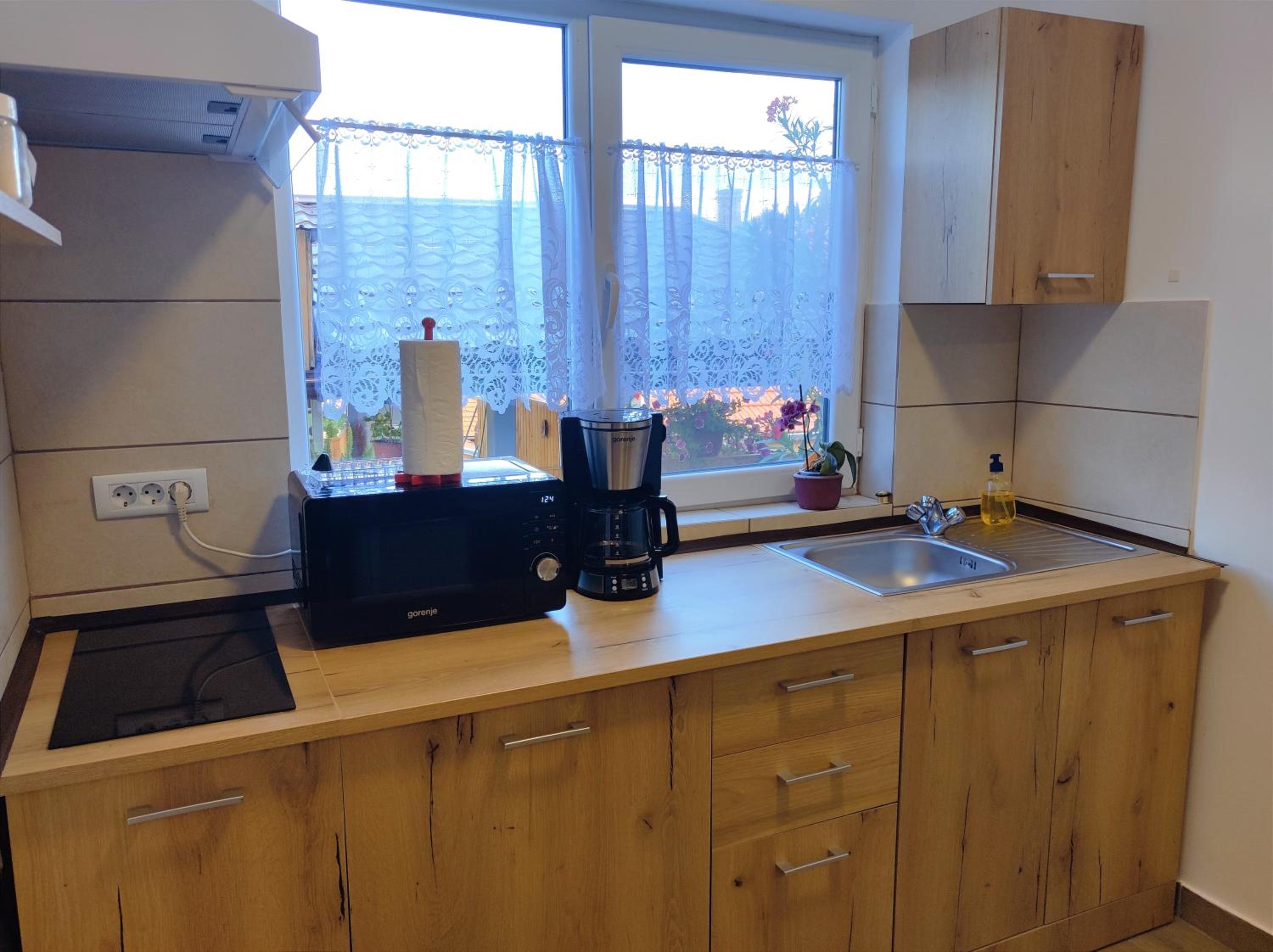 Apartment with Lake View - Photo 21