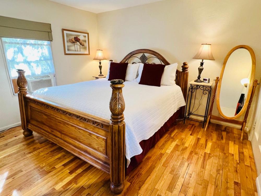 Family Room with Private Bathroom