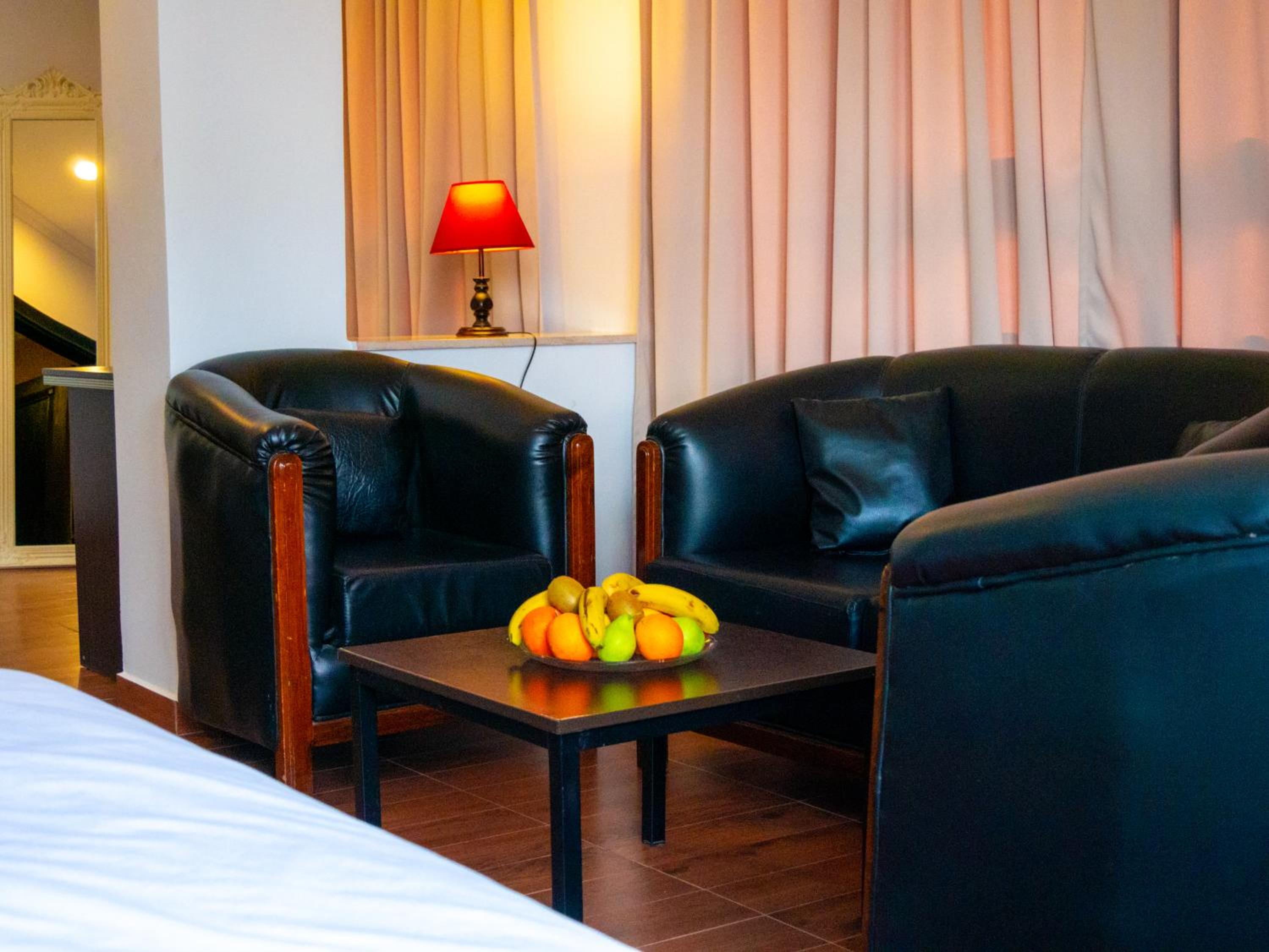Standard Suite photo 2