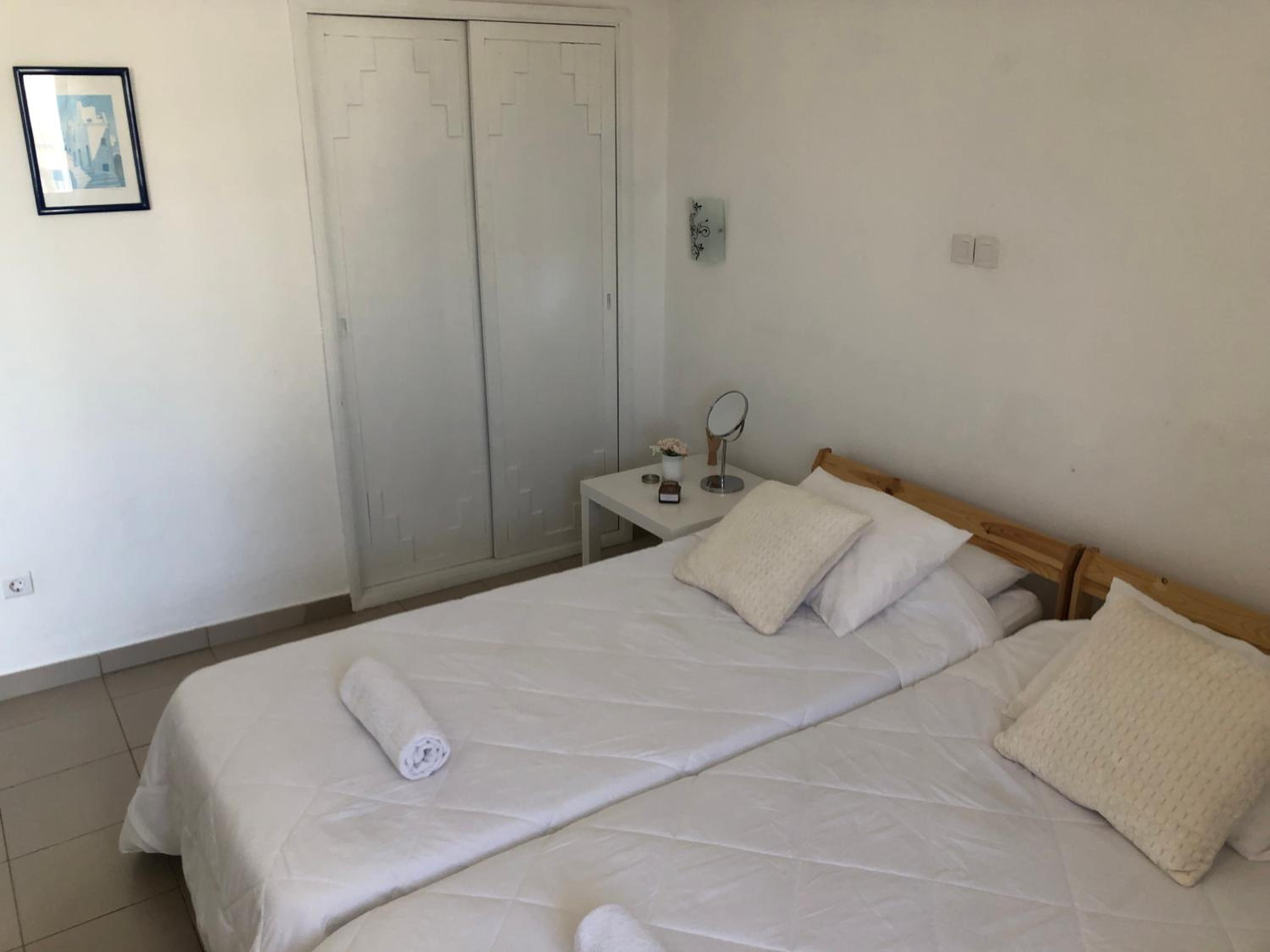 One-Bedroom Apartment - Photo 4