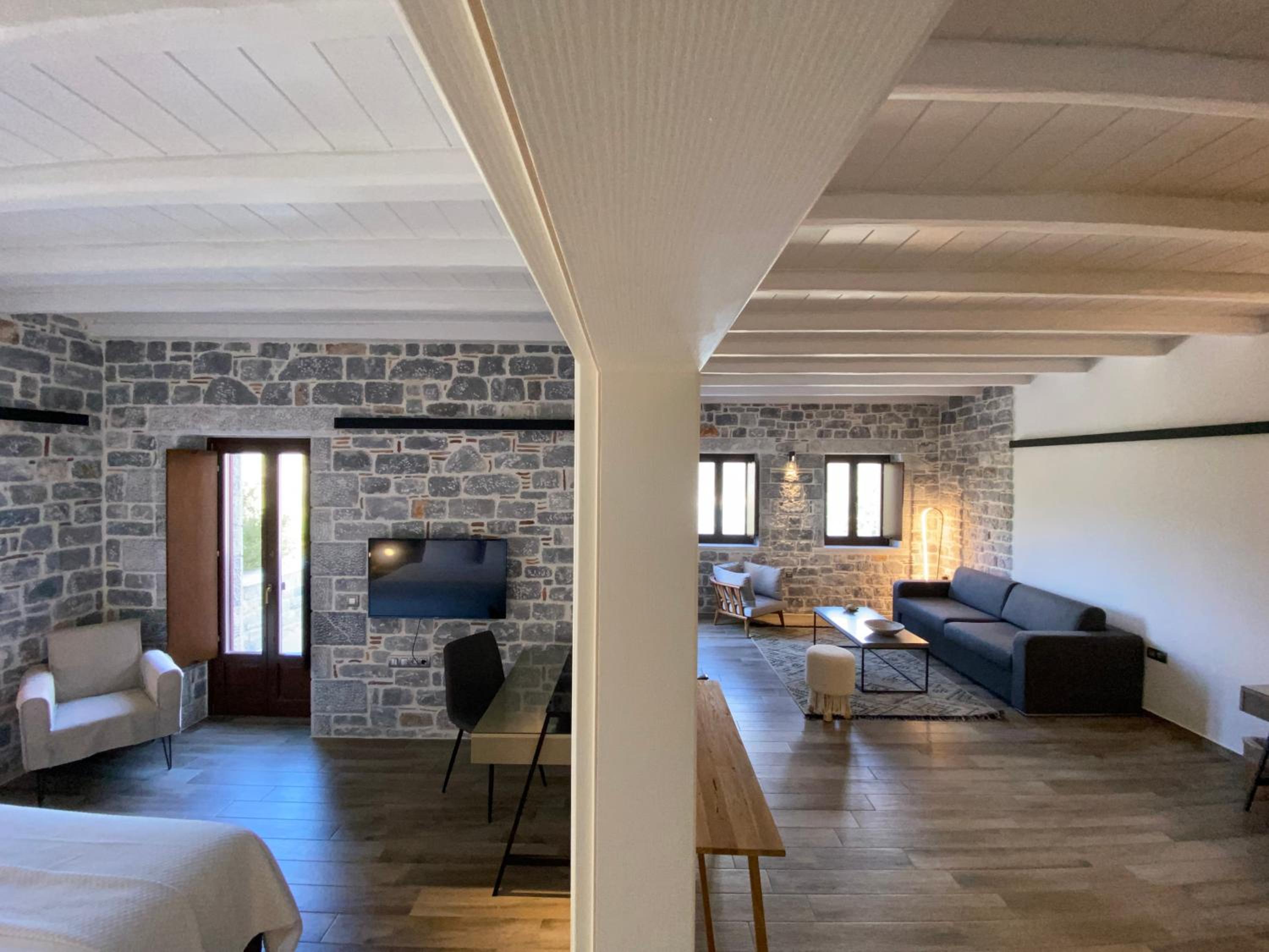 Family Suite - Photo 16