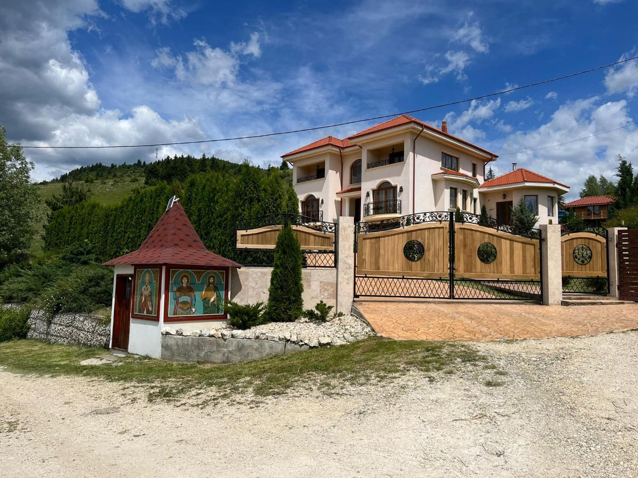 Villa - Photo 32