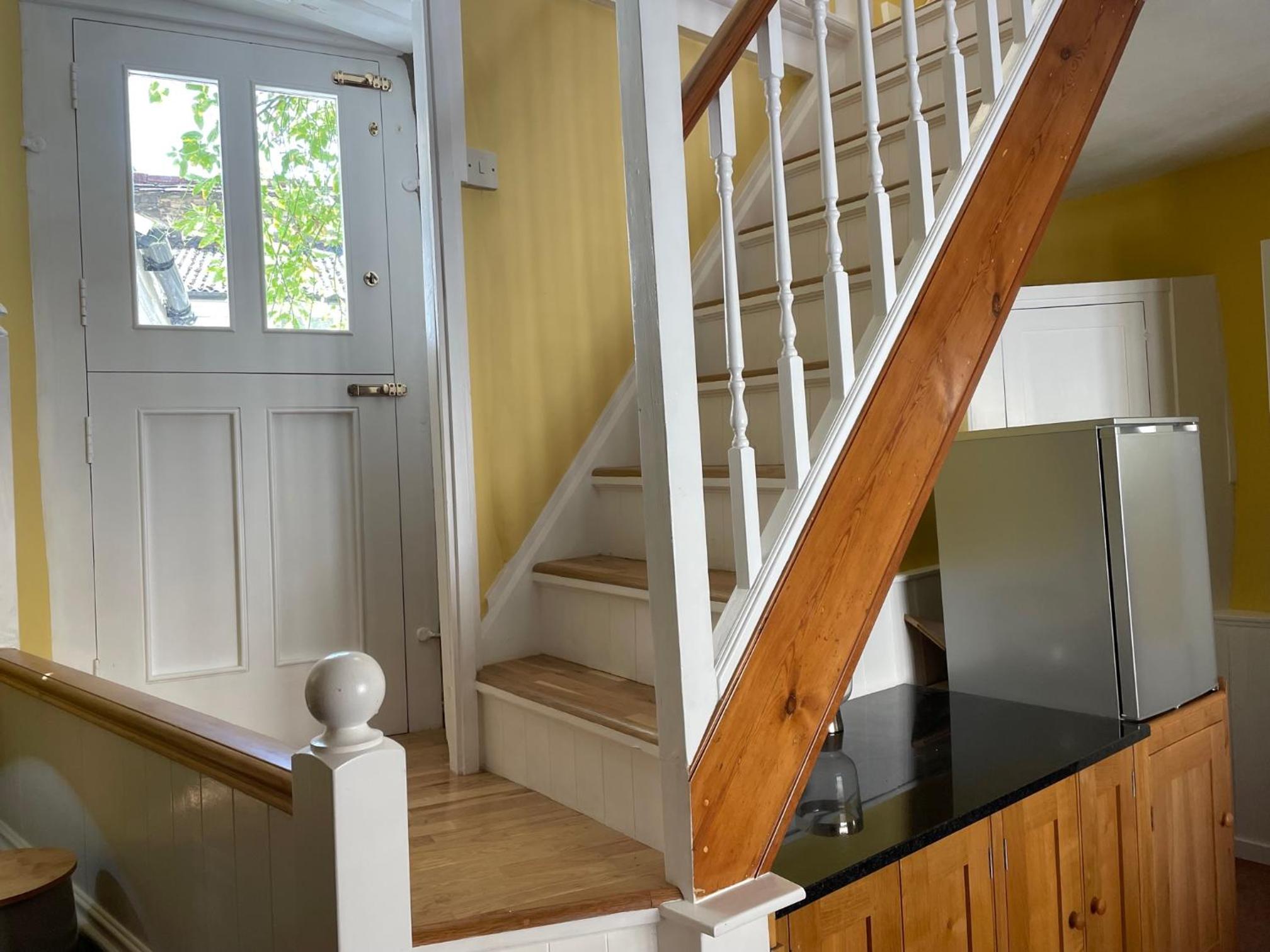 Two-Bedroom House photo 2