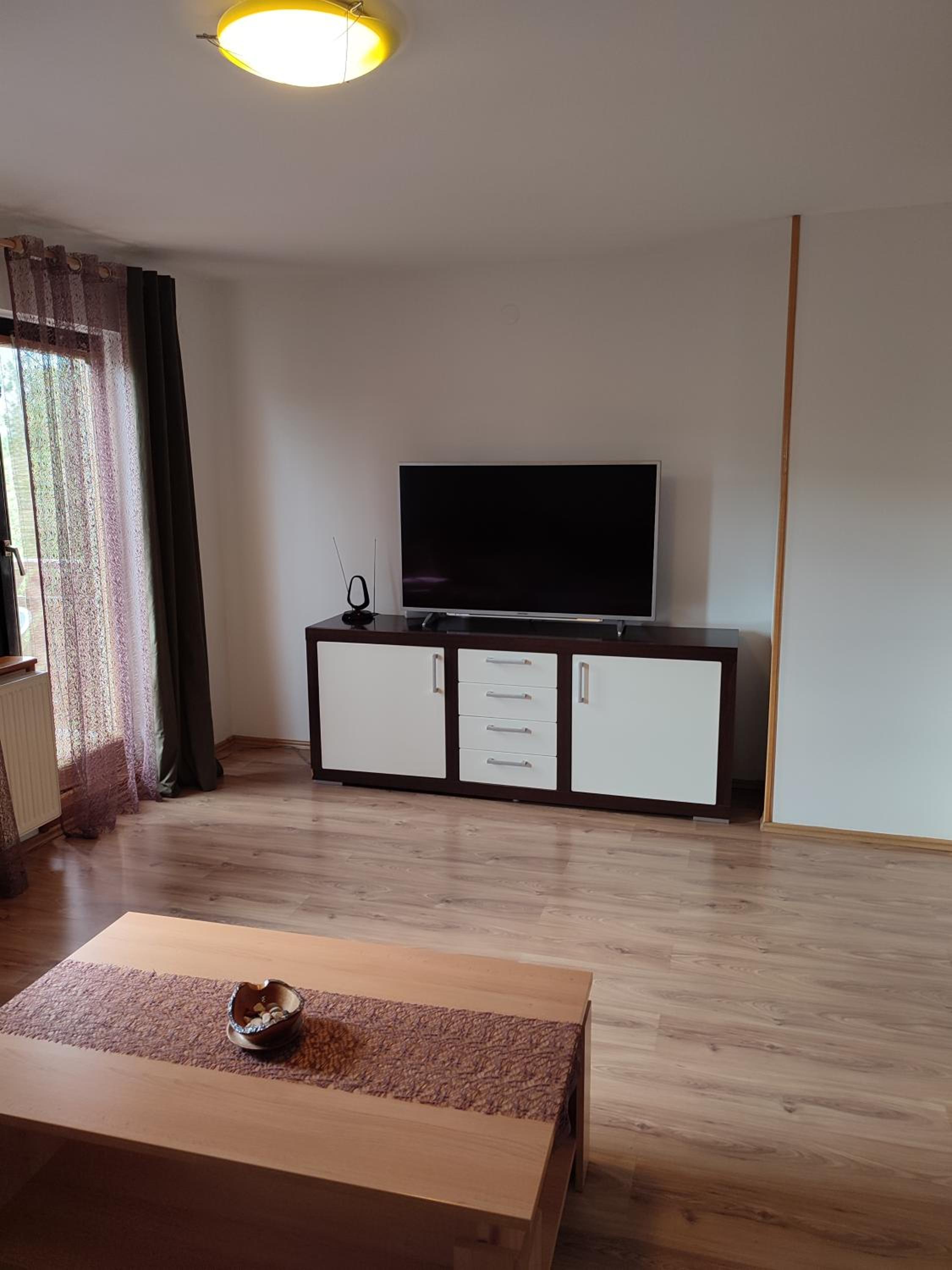 Two-Bedroom Apartment - Photo 4