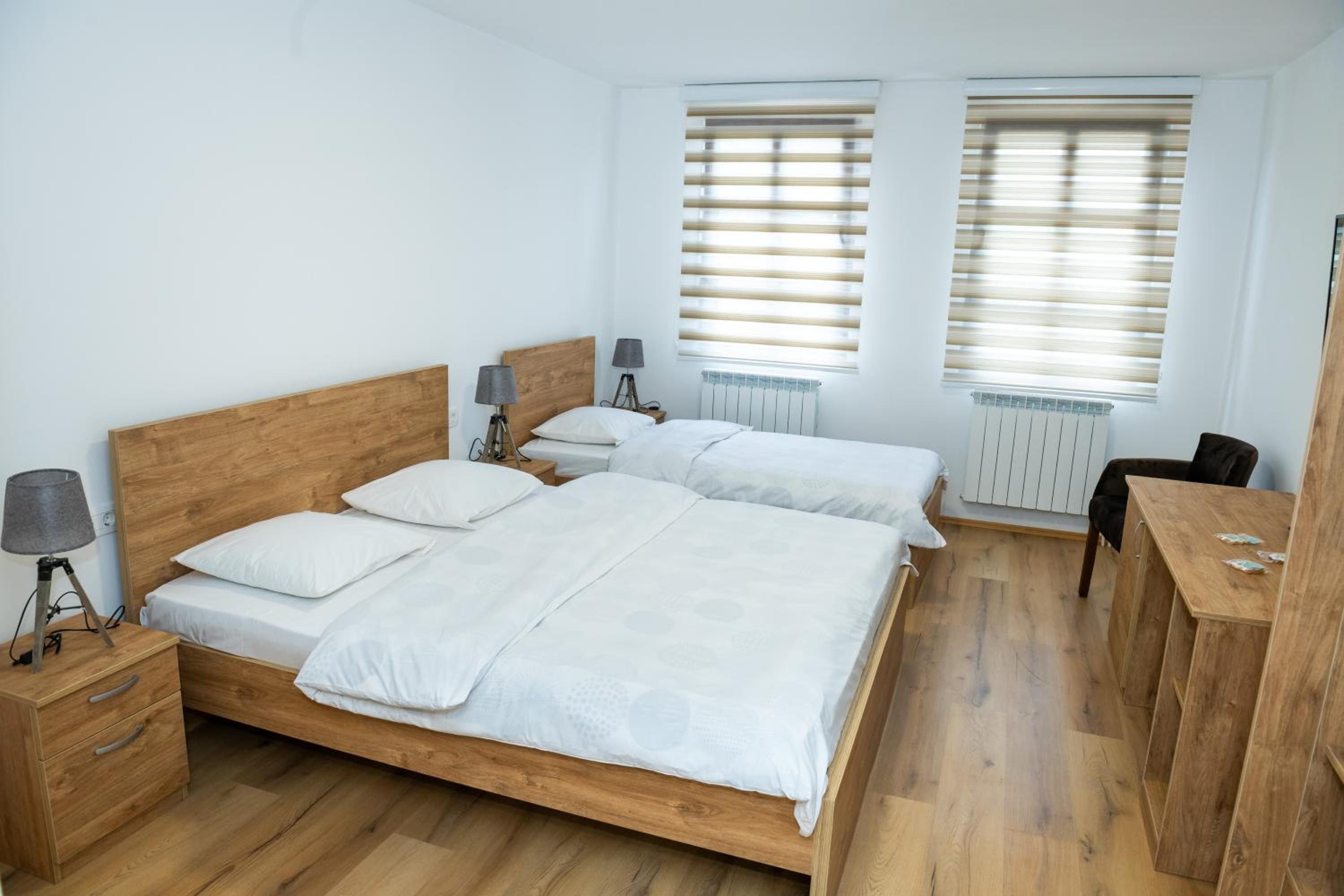 Deluxe Double Room with Extra Bed photo 1