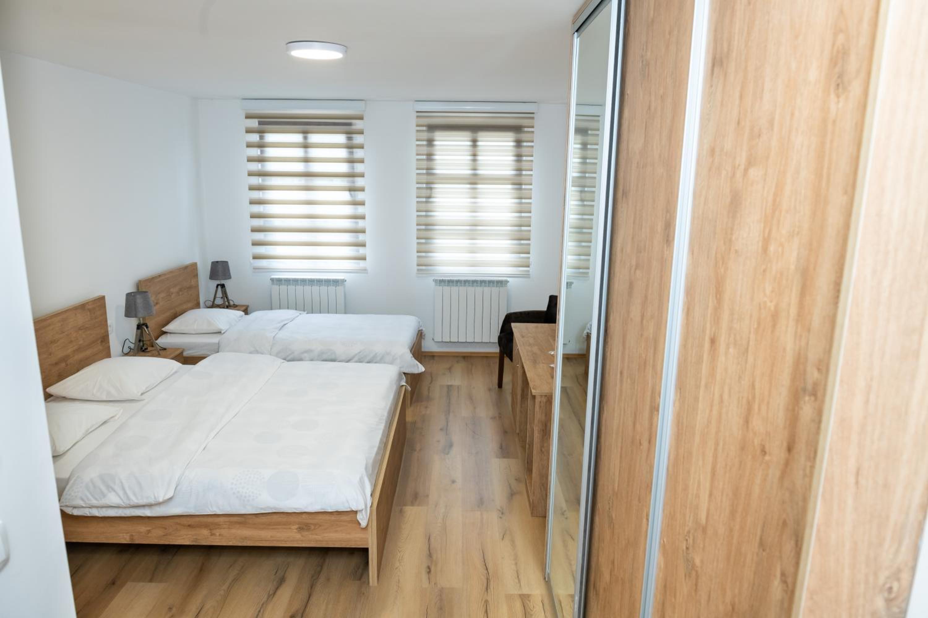 Deluxe Double Room with Extra Bed photo 2