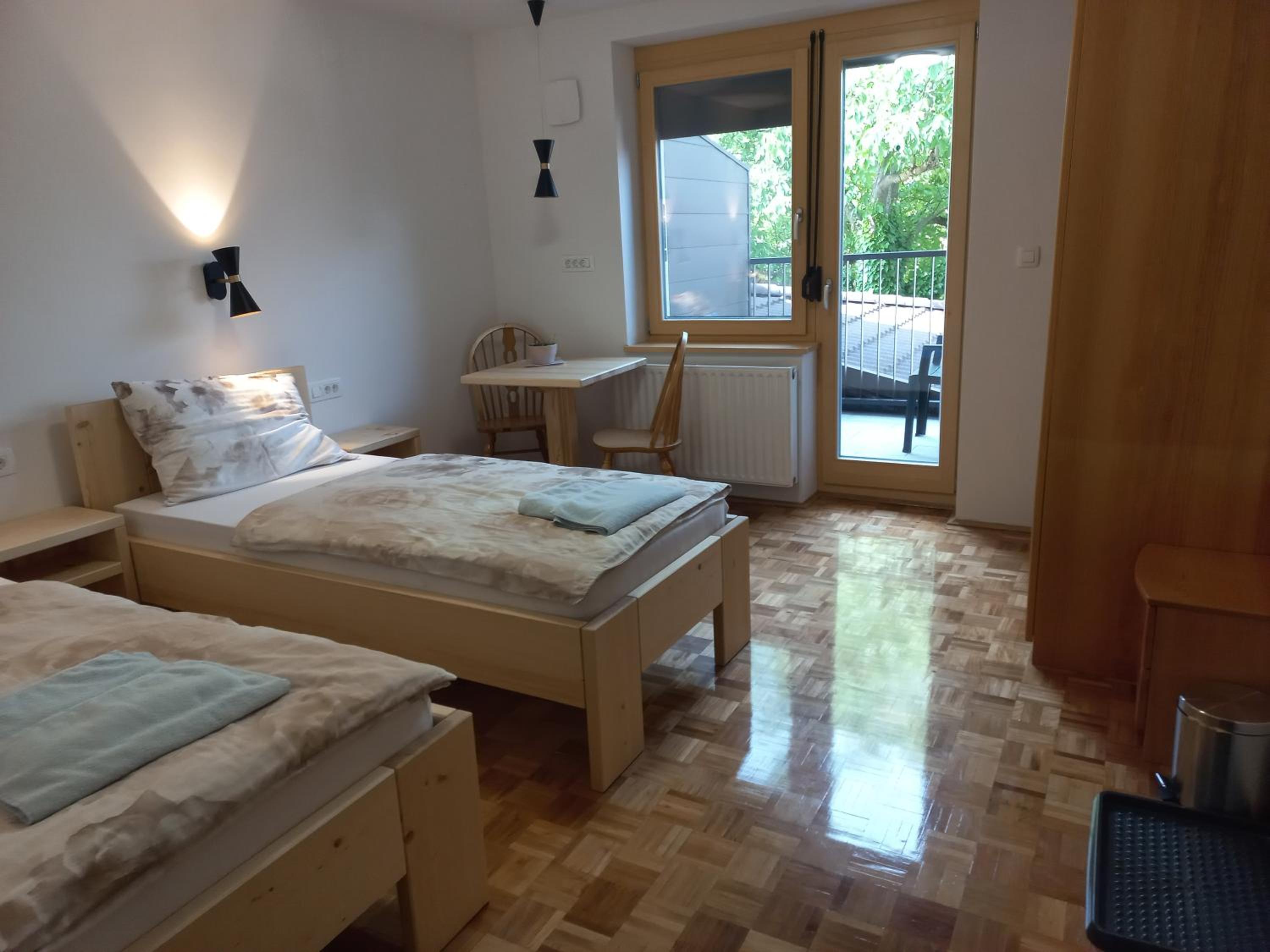 Twin Room with Private External Bathroom