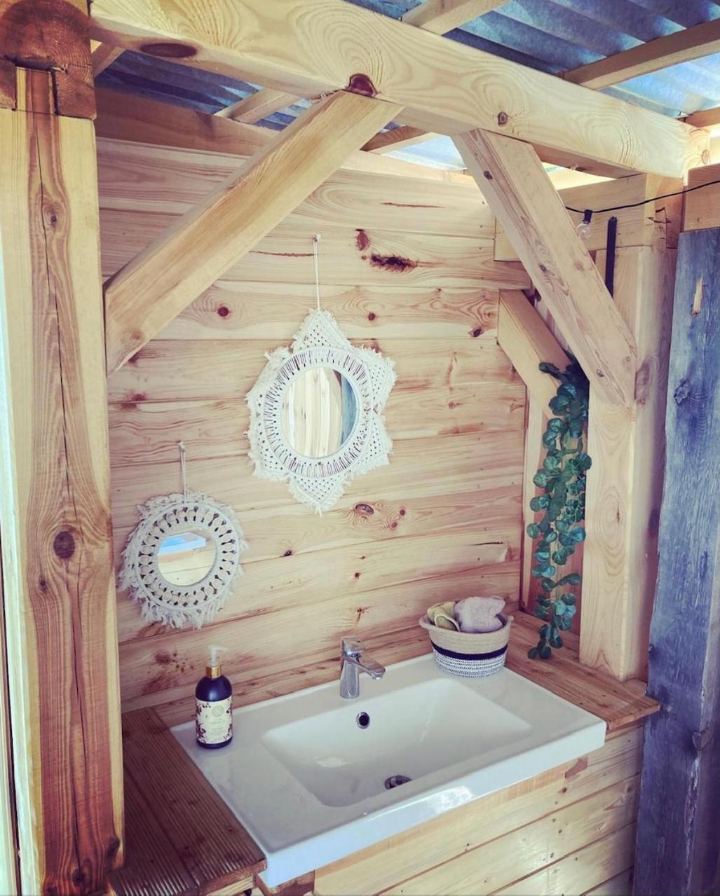 Wooden Tent - Photo 3