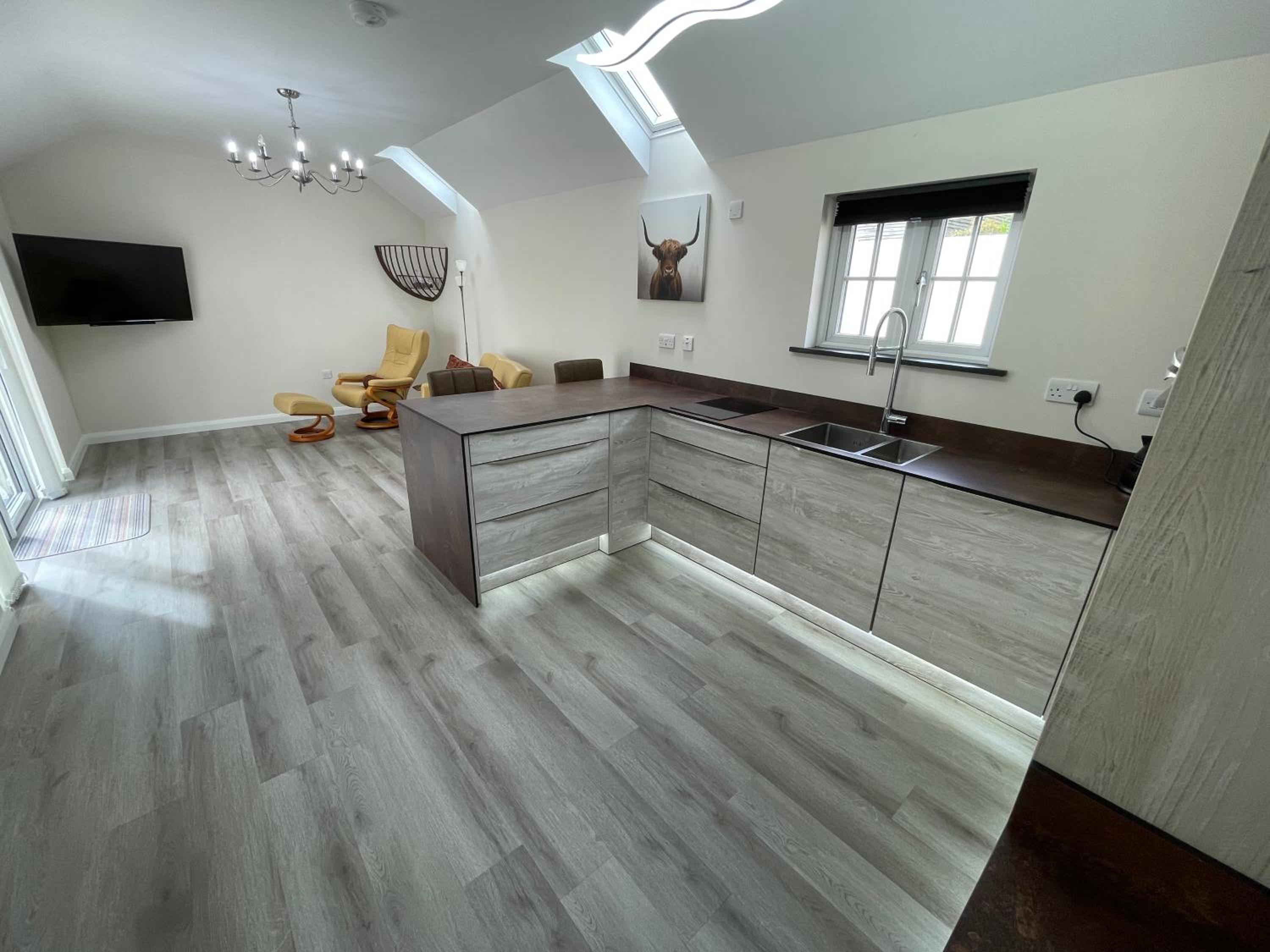 One-Bedroom House photo 3