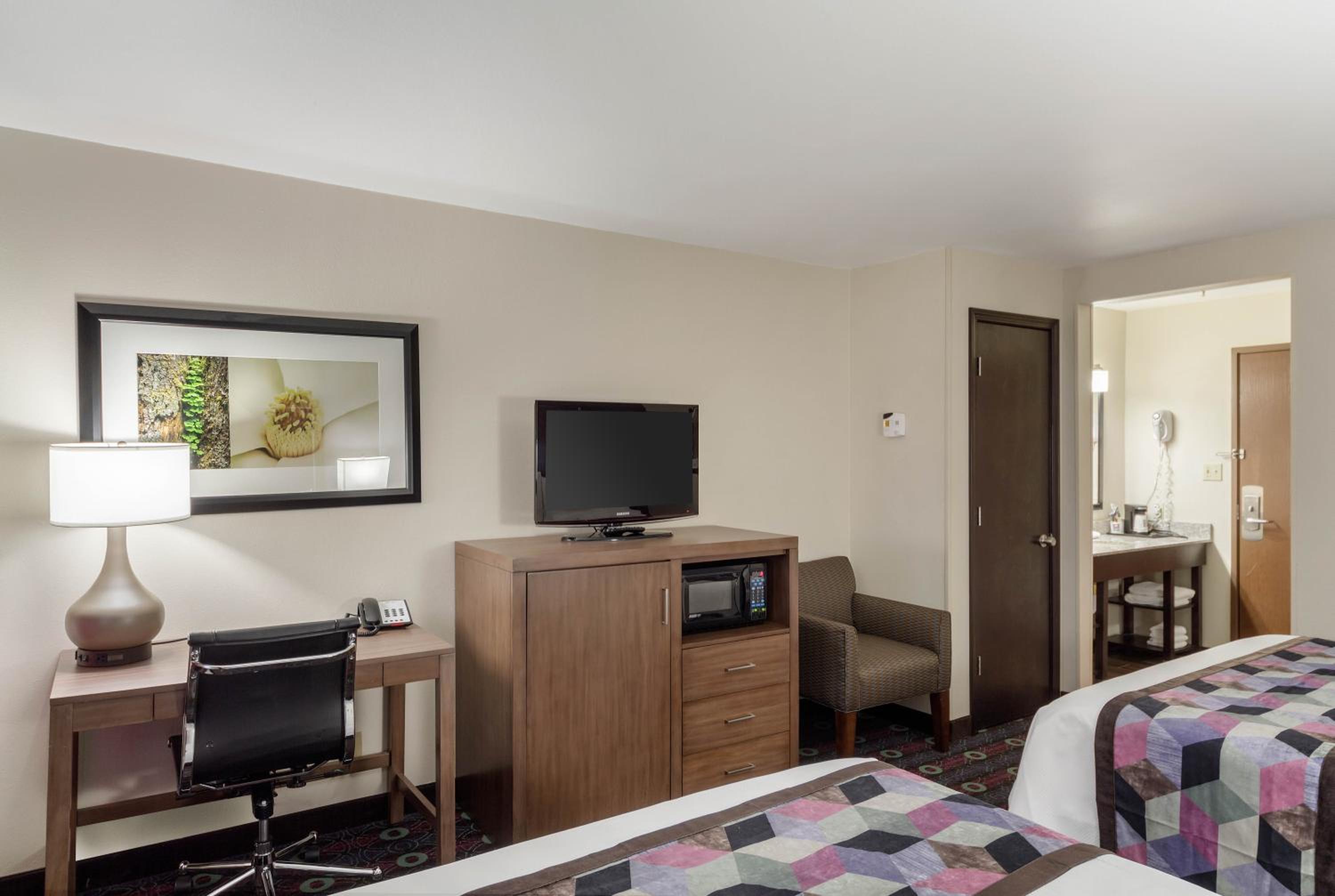 Double Room with Two Double Beds - Non-Smoking - Photo 7