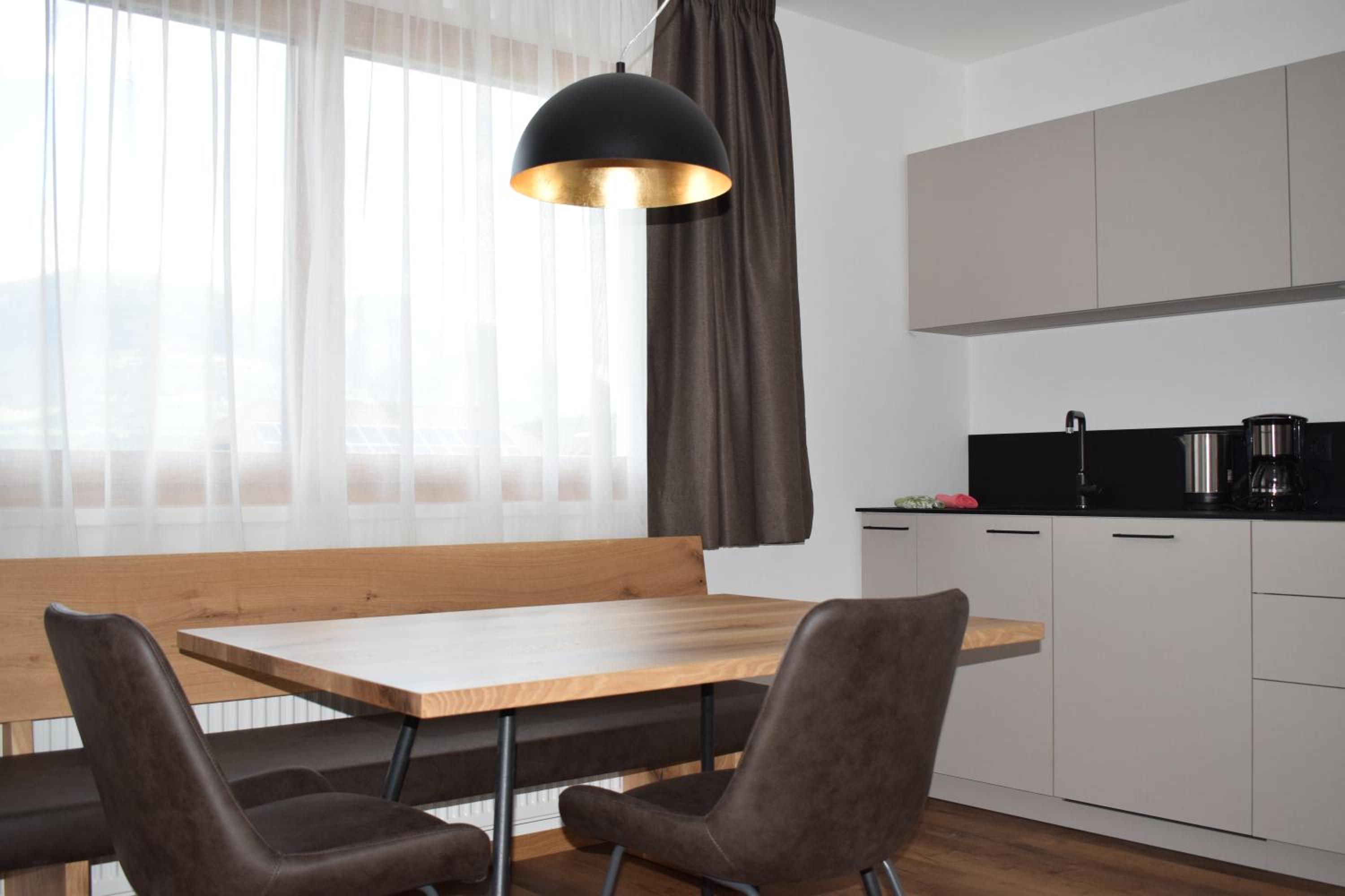 One-Bedroom Apartment photo 2