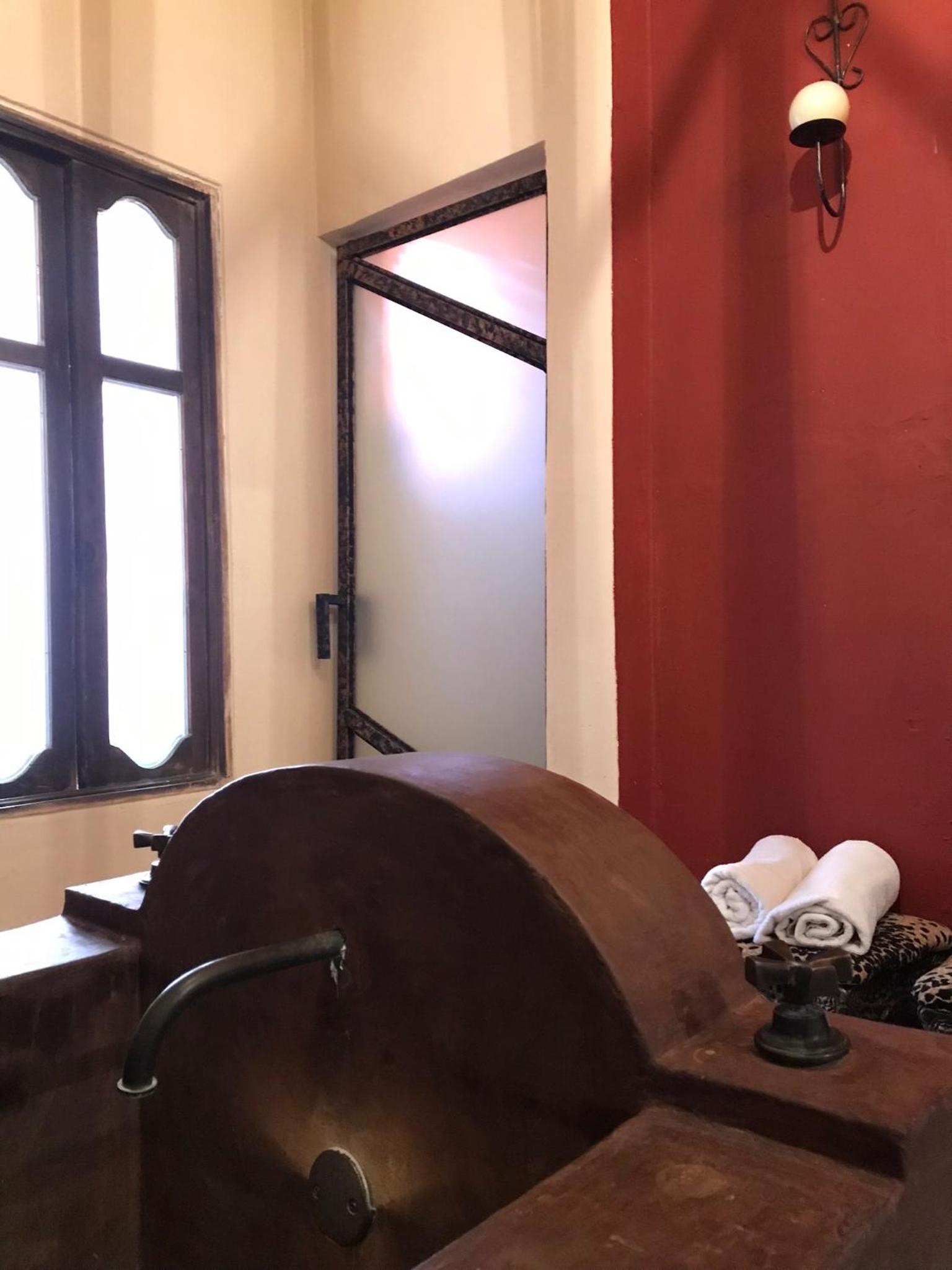 Junior Suite with Terrace - Photo 2