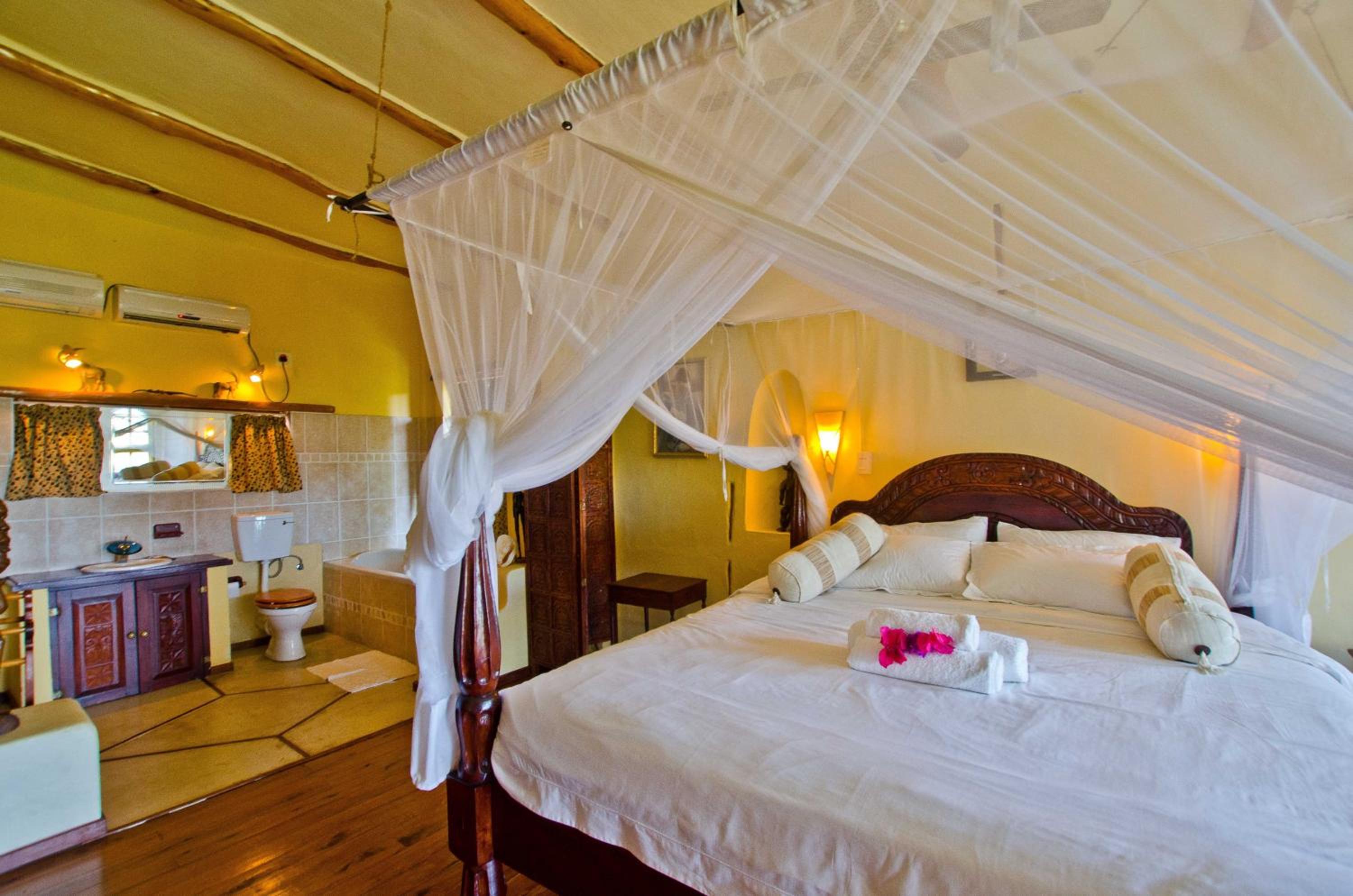Villa with Private Pool photo 3