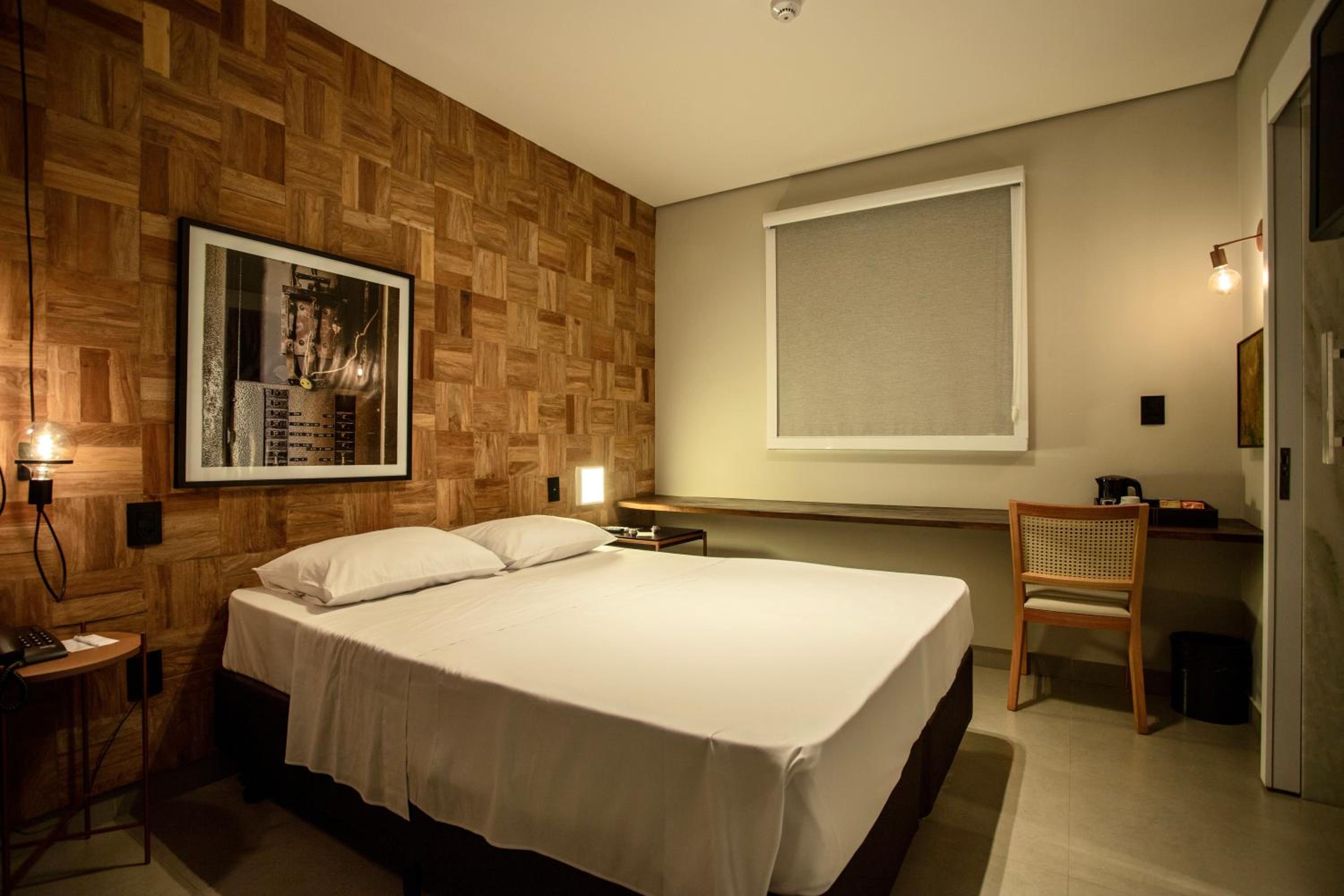 Standard Double Room - Photo 6
