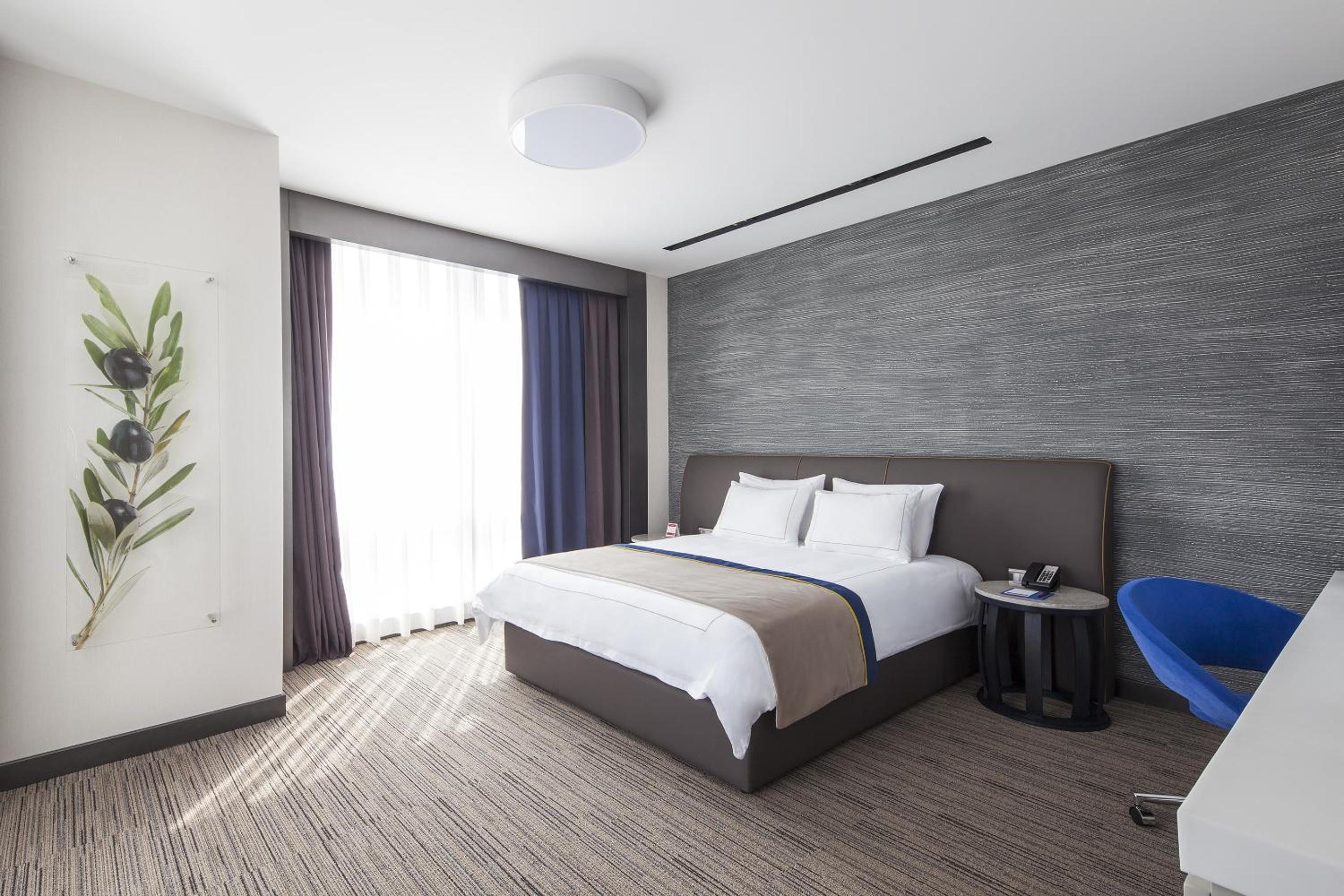 Double Room - Disability Access - Non-Smoking
