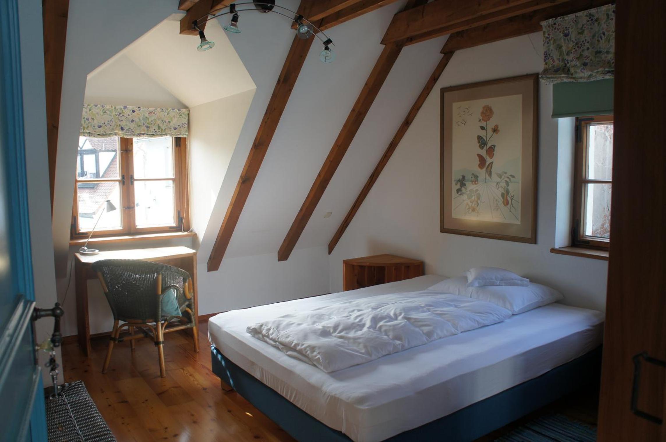 Queen Room - Photo 3