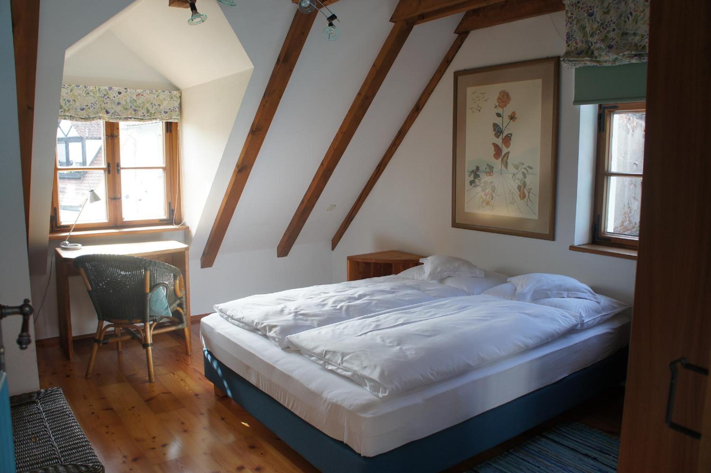 Queen Room - Photo 1