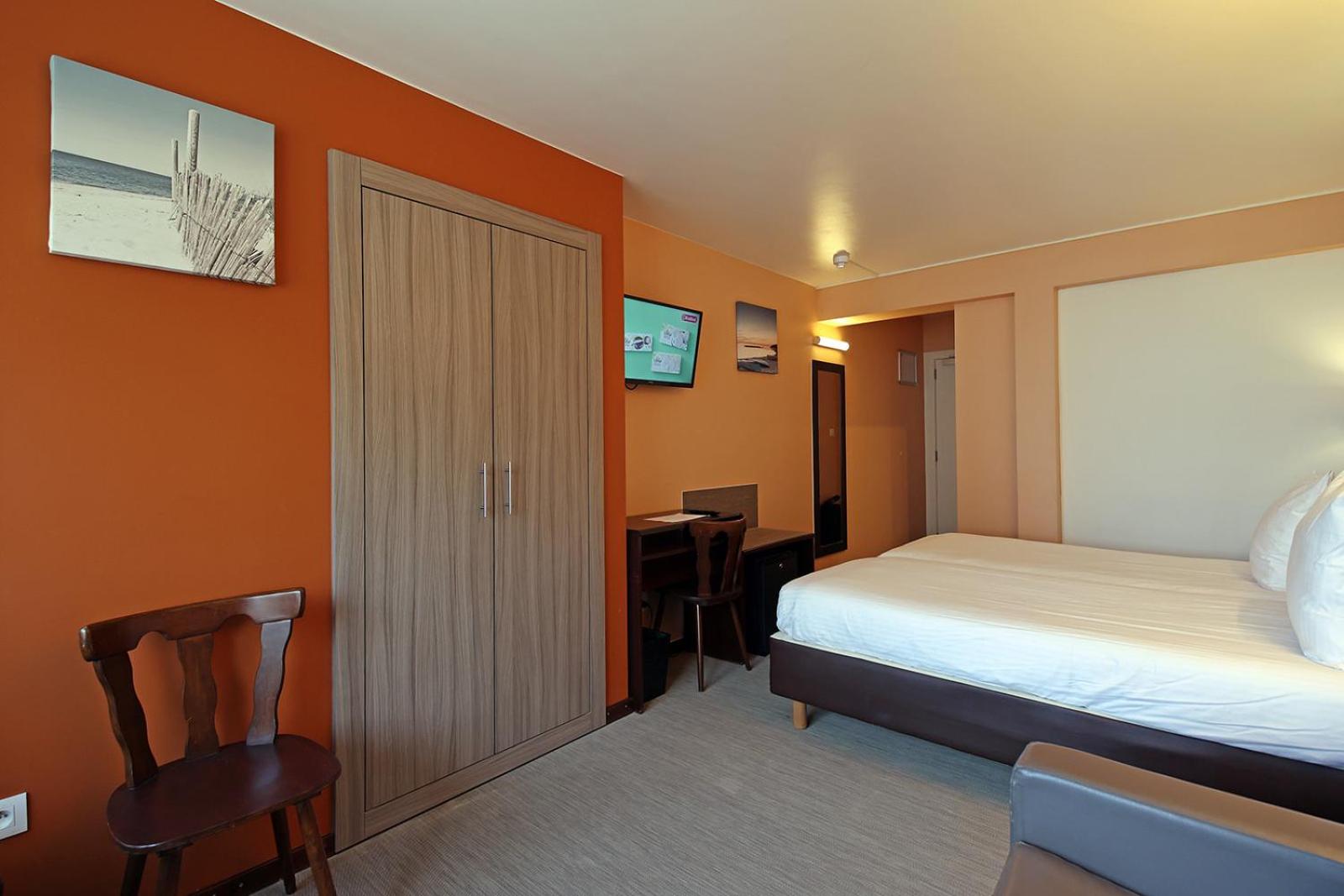 Standard Quadruple Room with Sea View photo 2