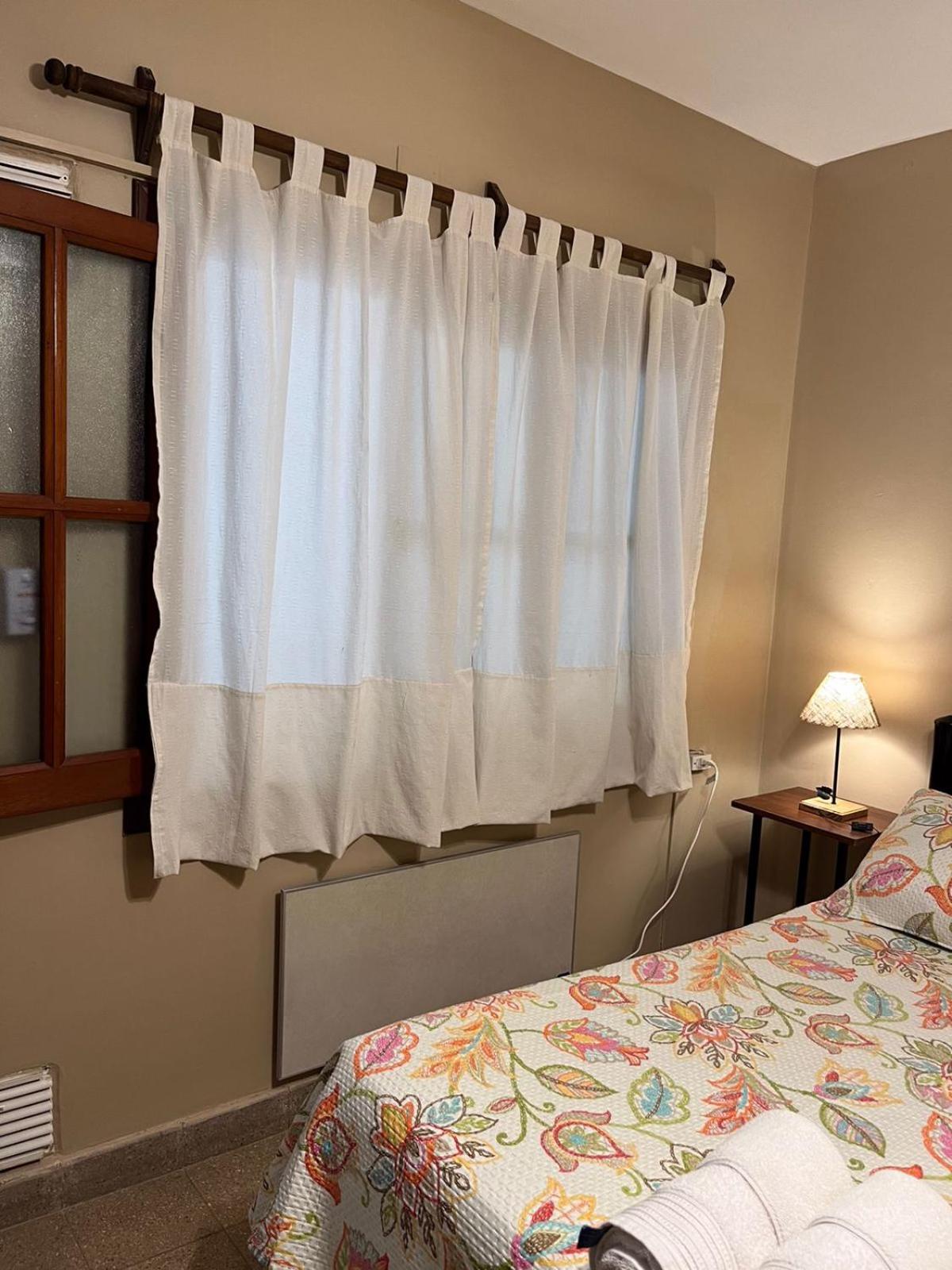 Double Room with Shared Bathroom photo 3
