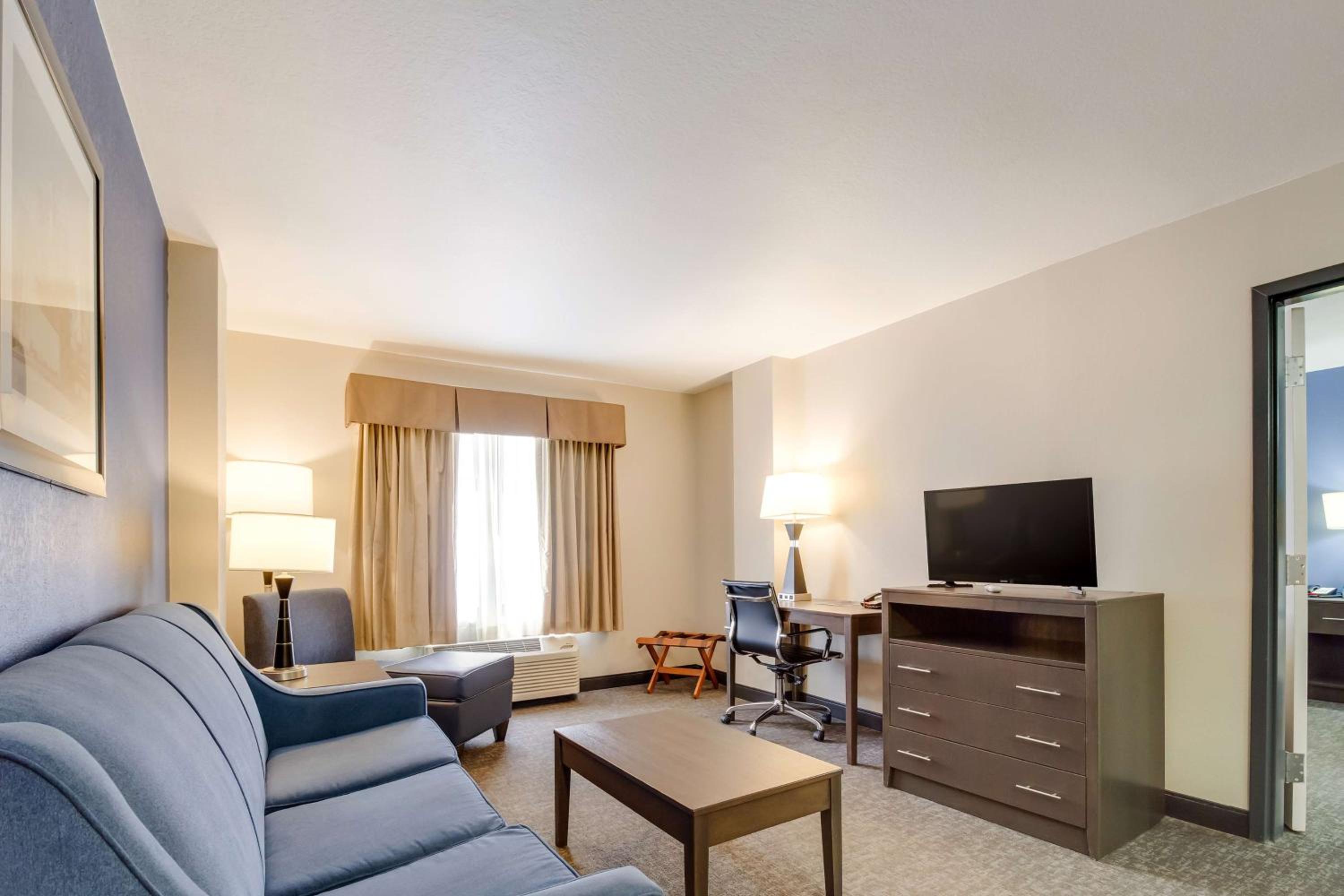 Queen Suite