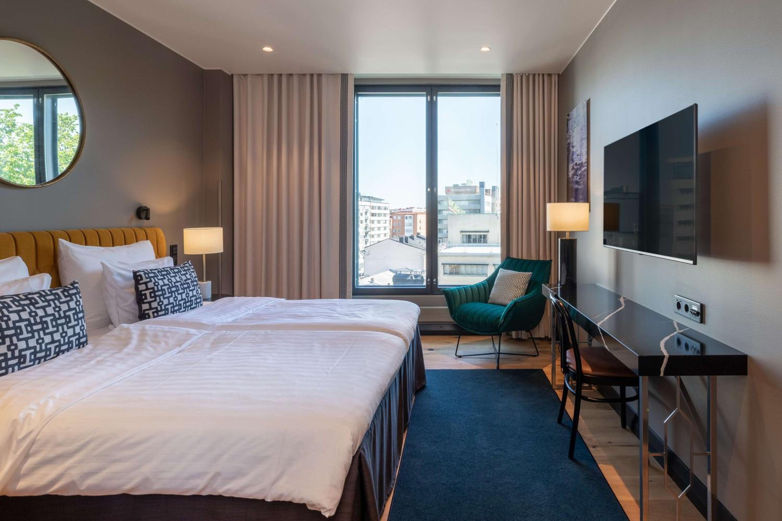 Standard King Room