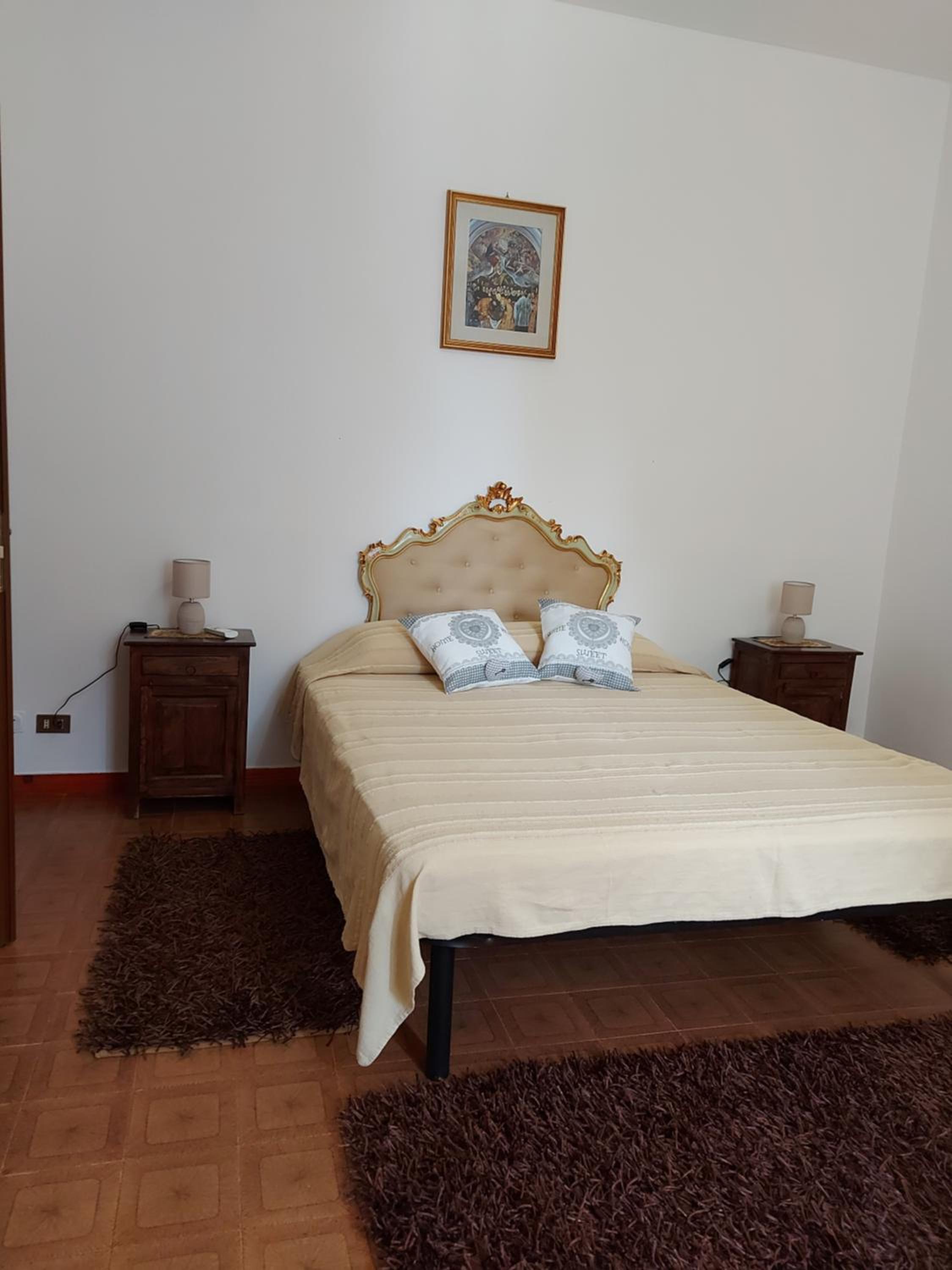 Two-Bedroom Apartment - Photo 15