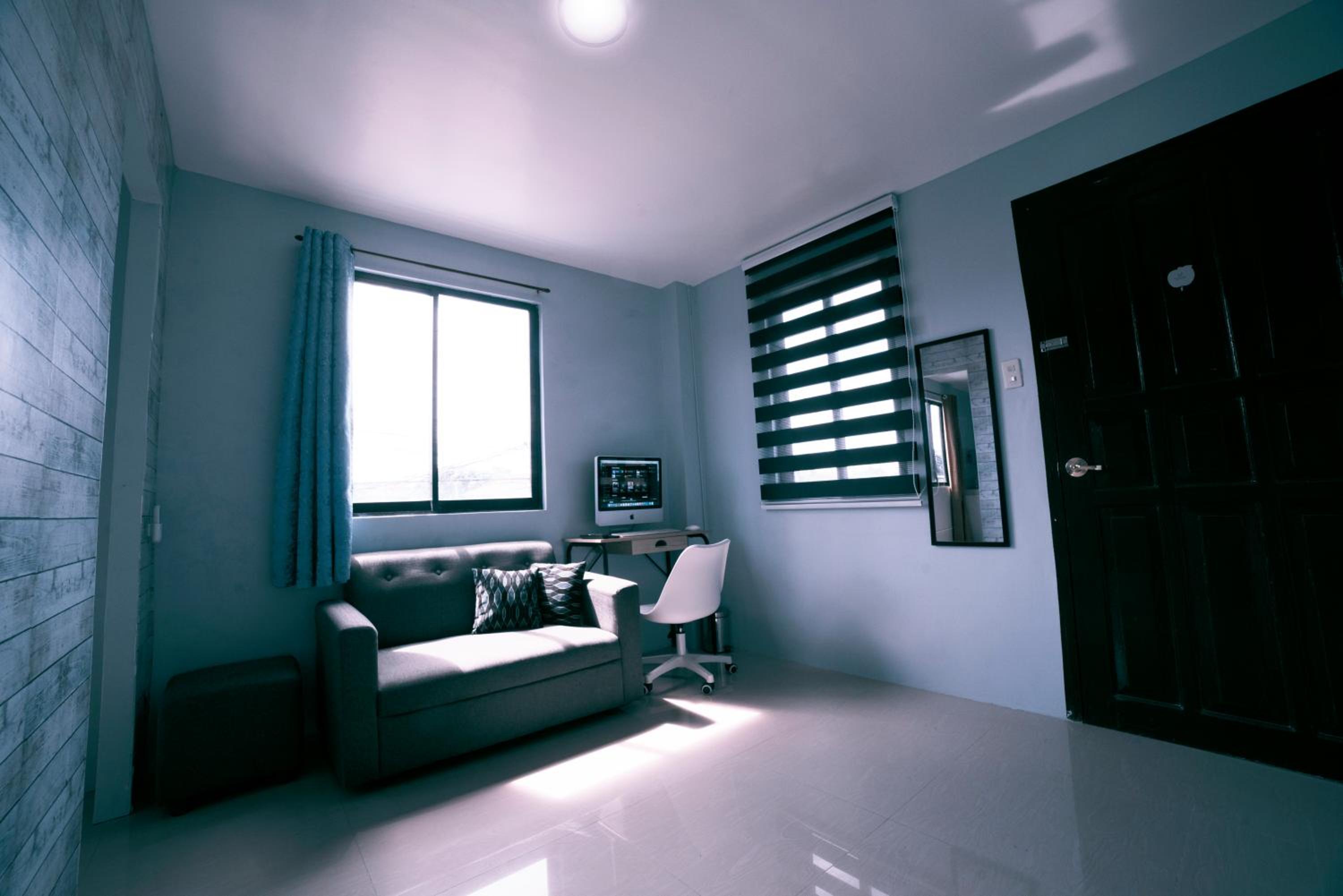 Apartment photo 2