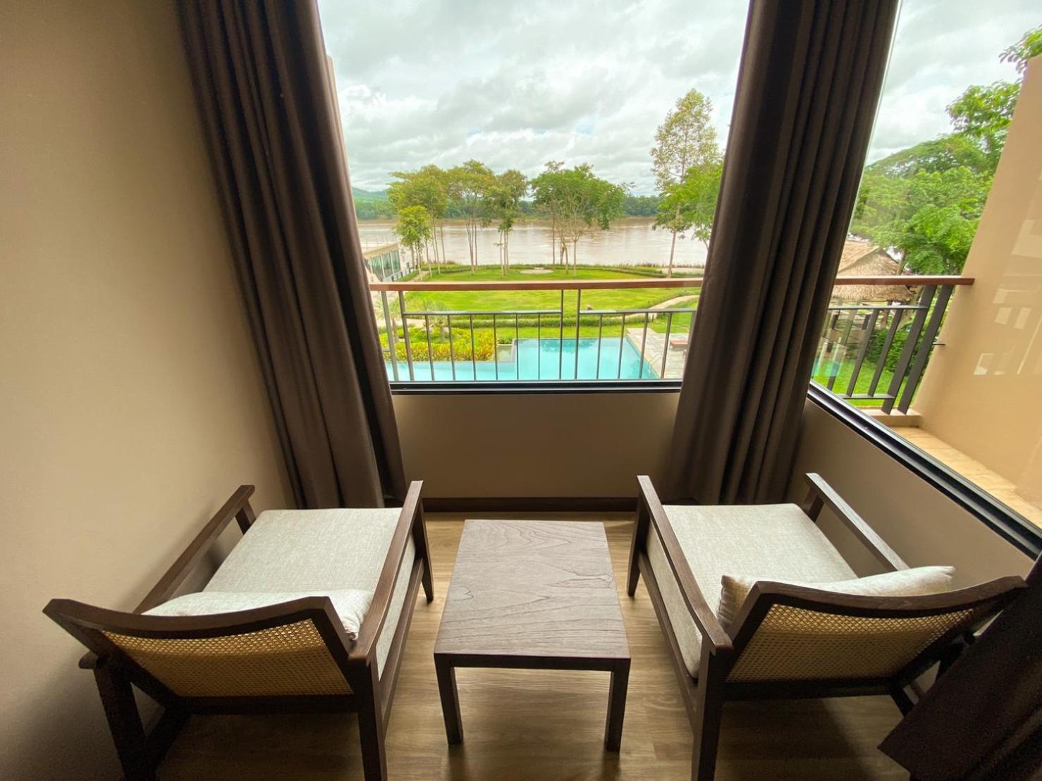 Deluxe Double Room - Photo 9
