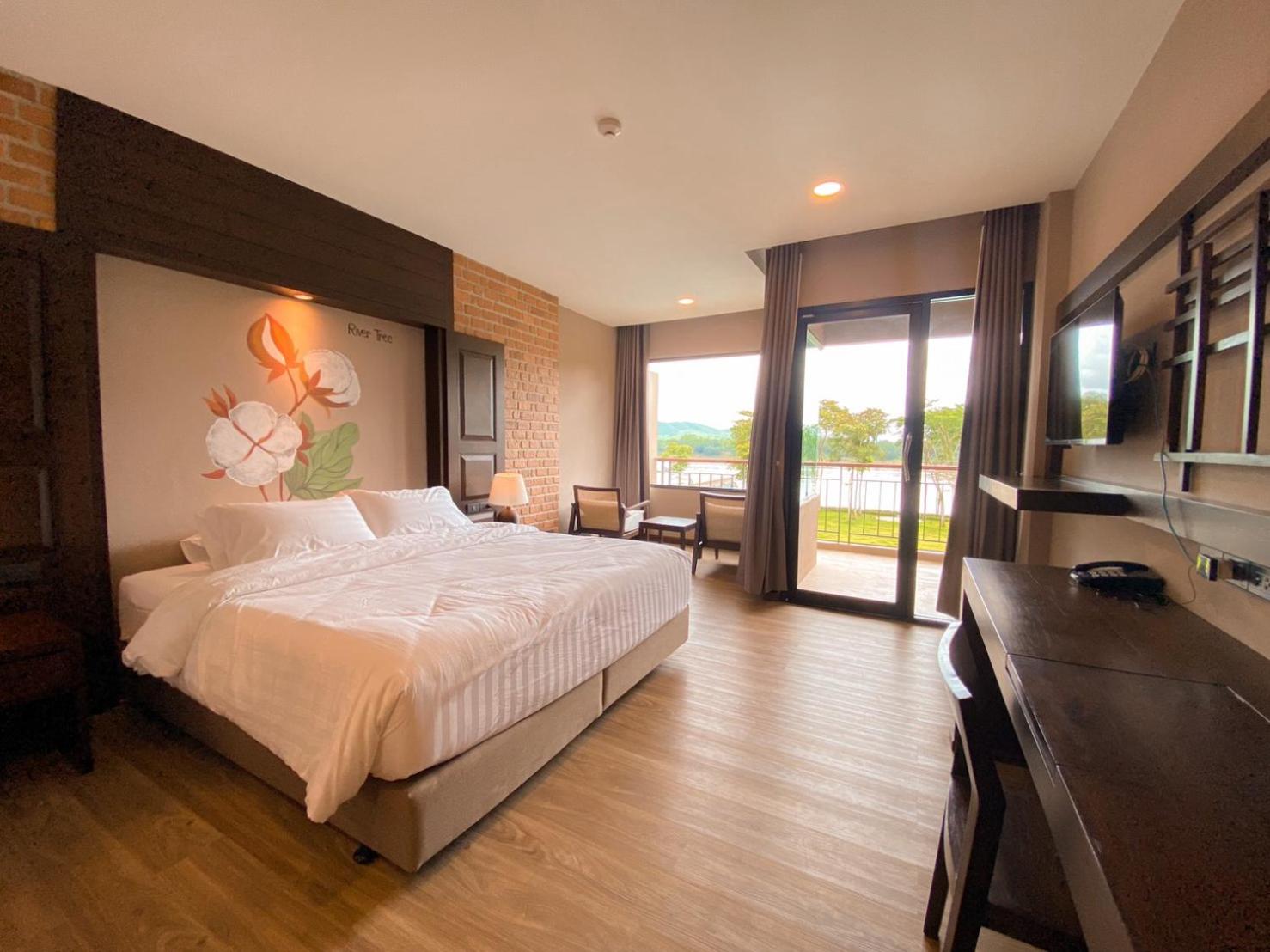 Deluxe Double Room - Photo 1