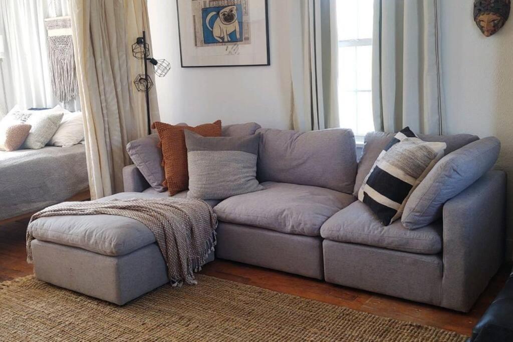 Three-Bedroom House - Photo 19