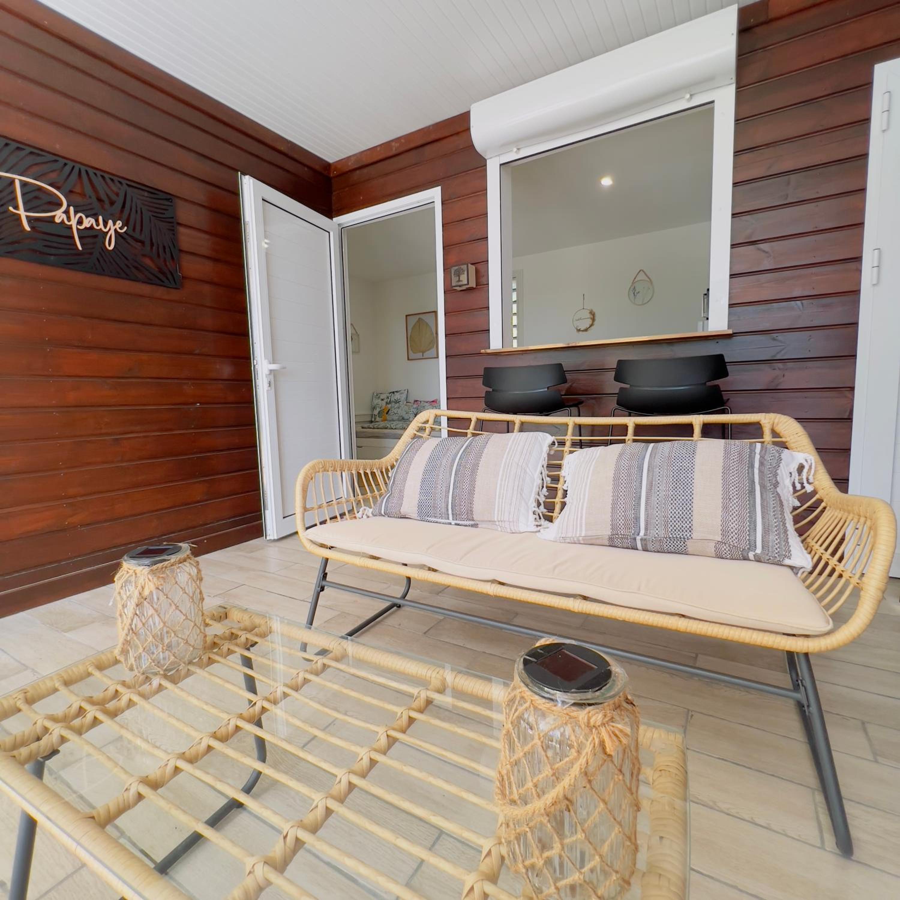 One-Bedroom House - Photo 4