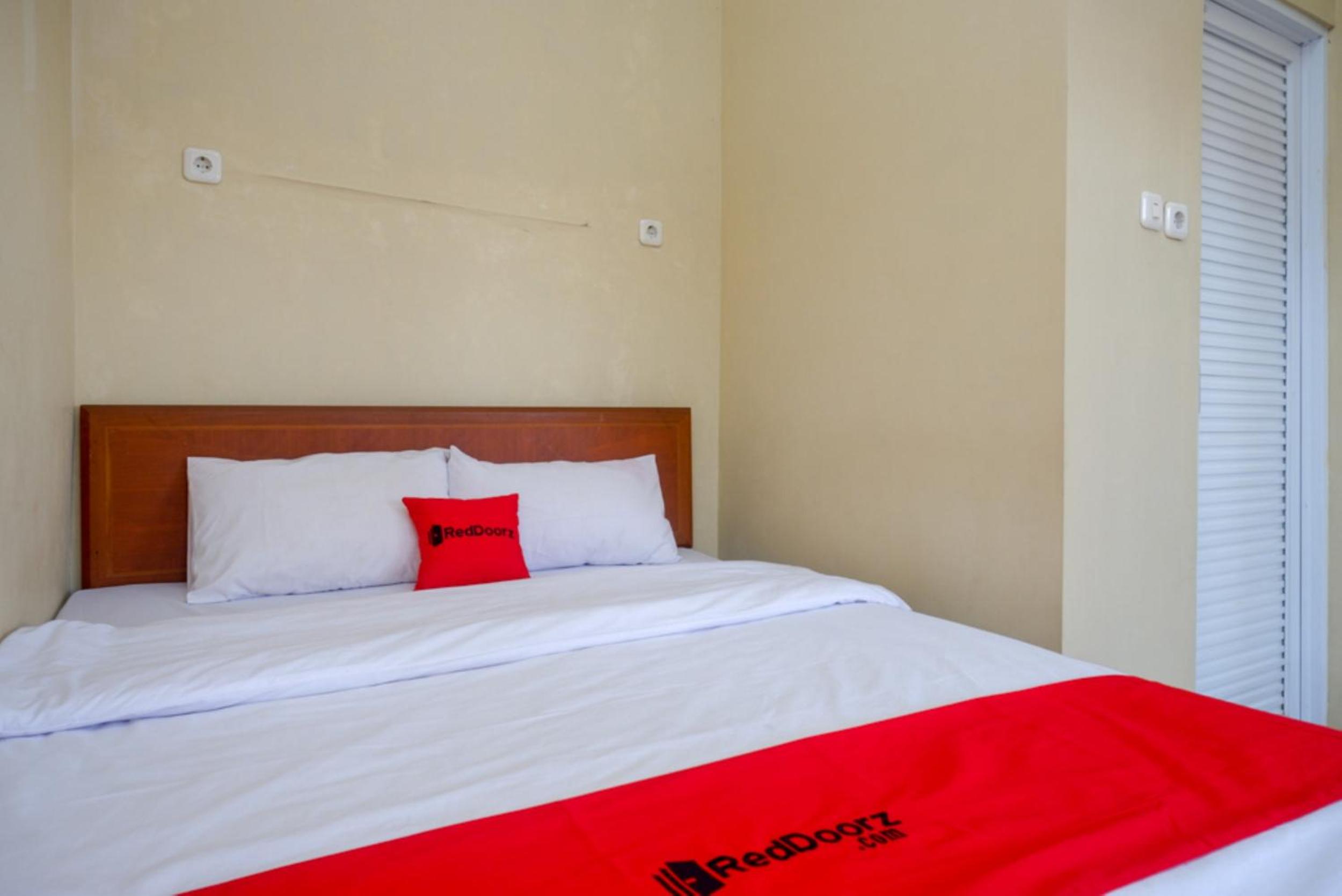 Standard Double Room - Photo 3
