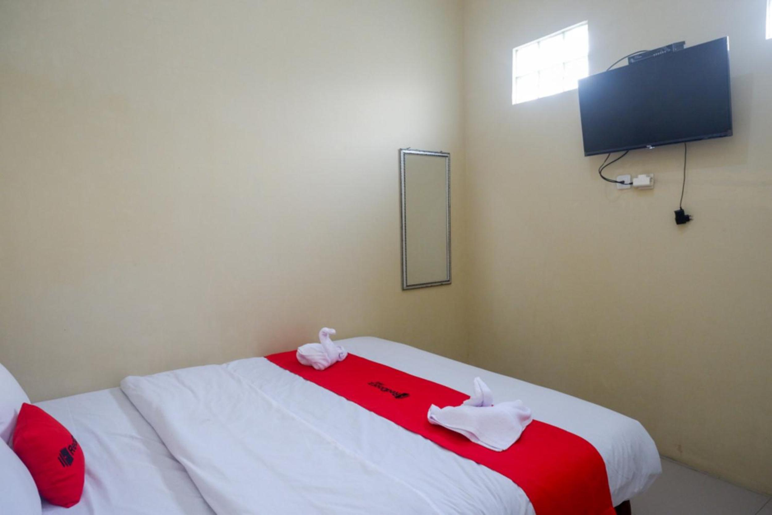 Standard Double Room - Photo 4