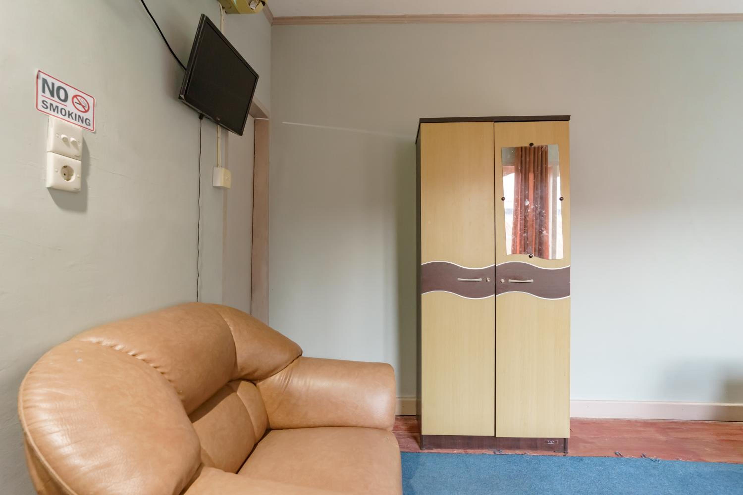 Standard Double Room photo 3