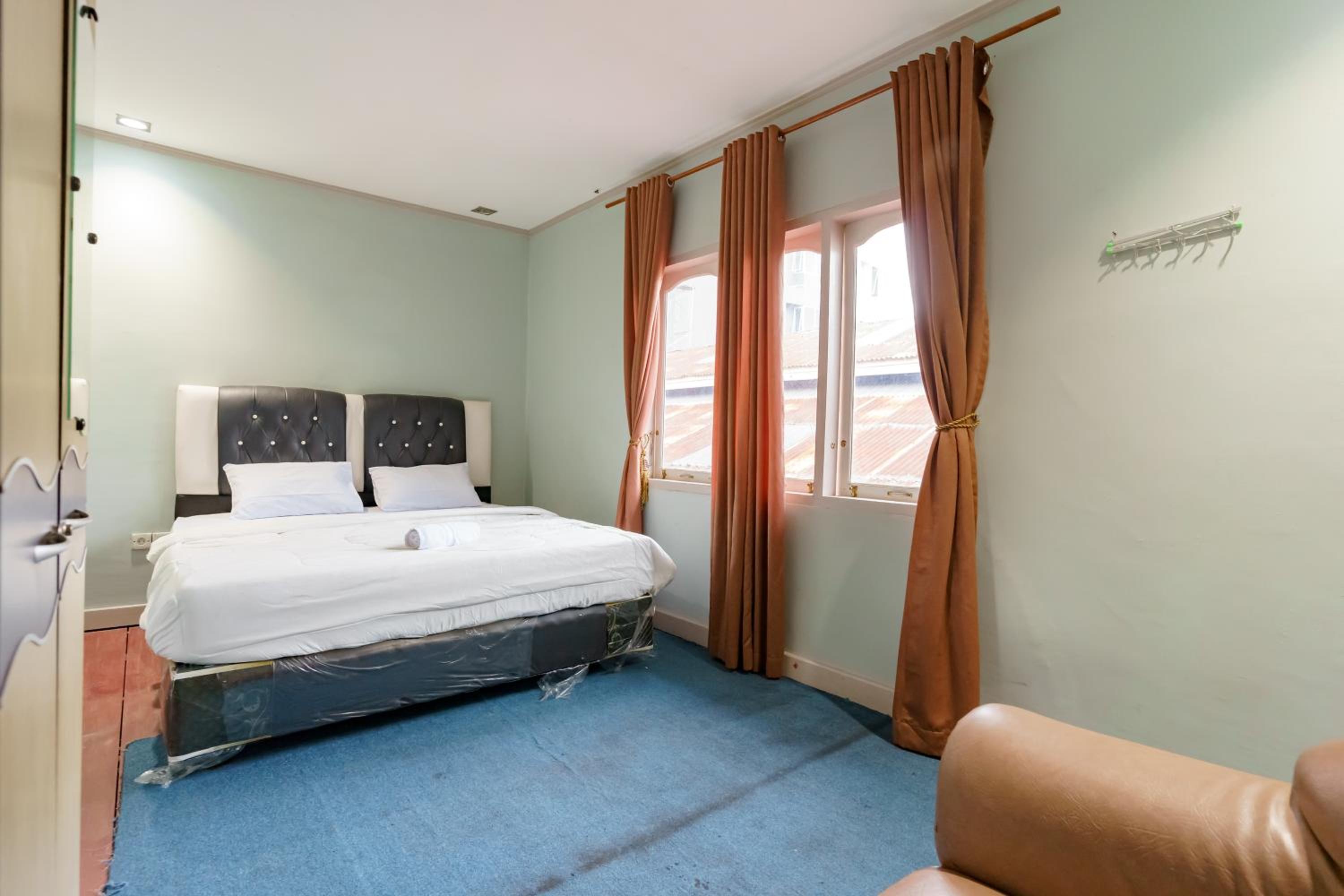 Economy Double Room photo 3